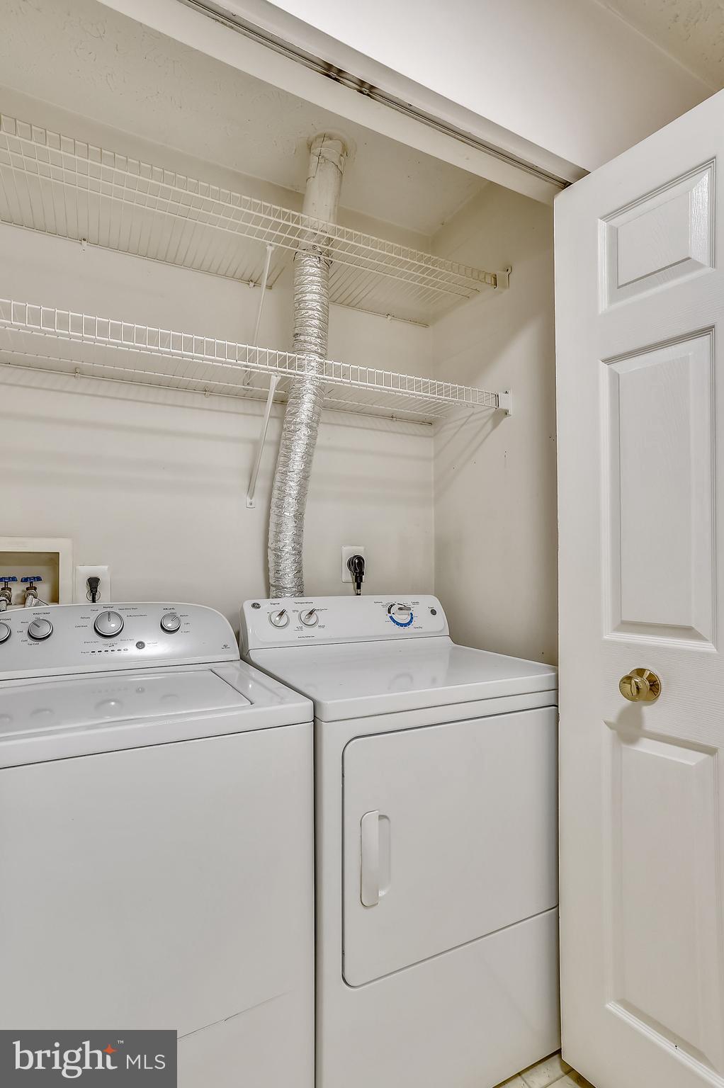 WINDGATE CONDO - Residential