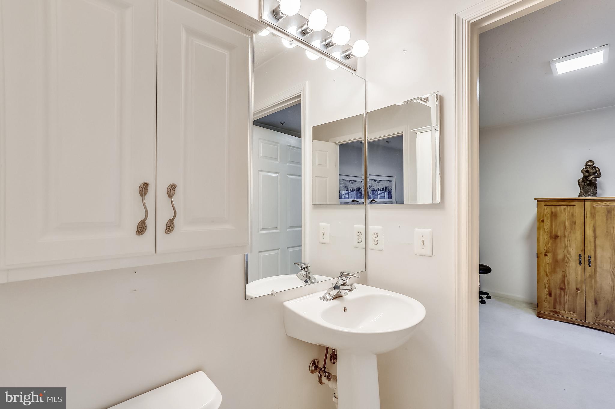 WINDGATE CONDO - Residential