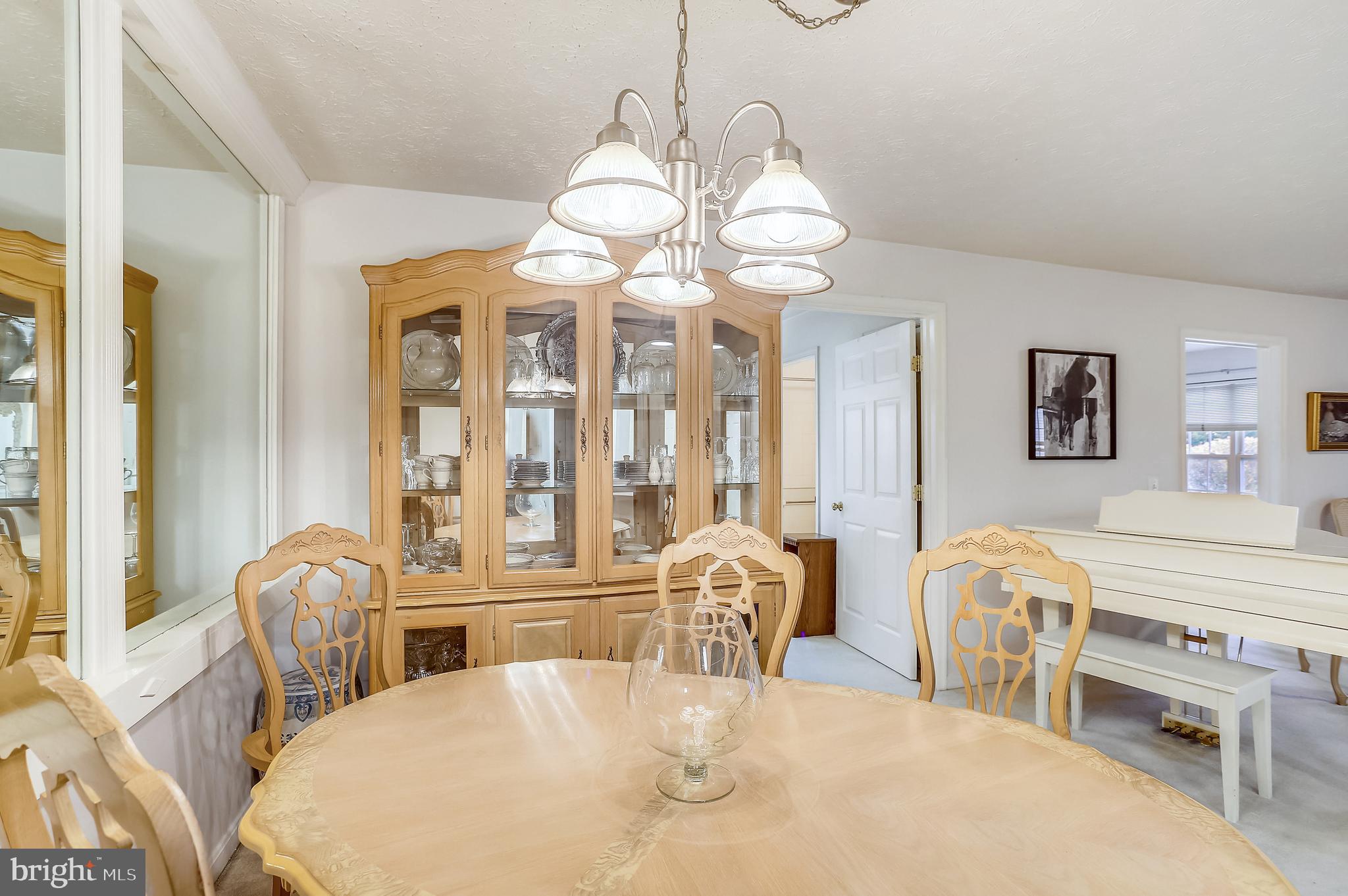 WINDGATE CONDO - Residential