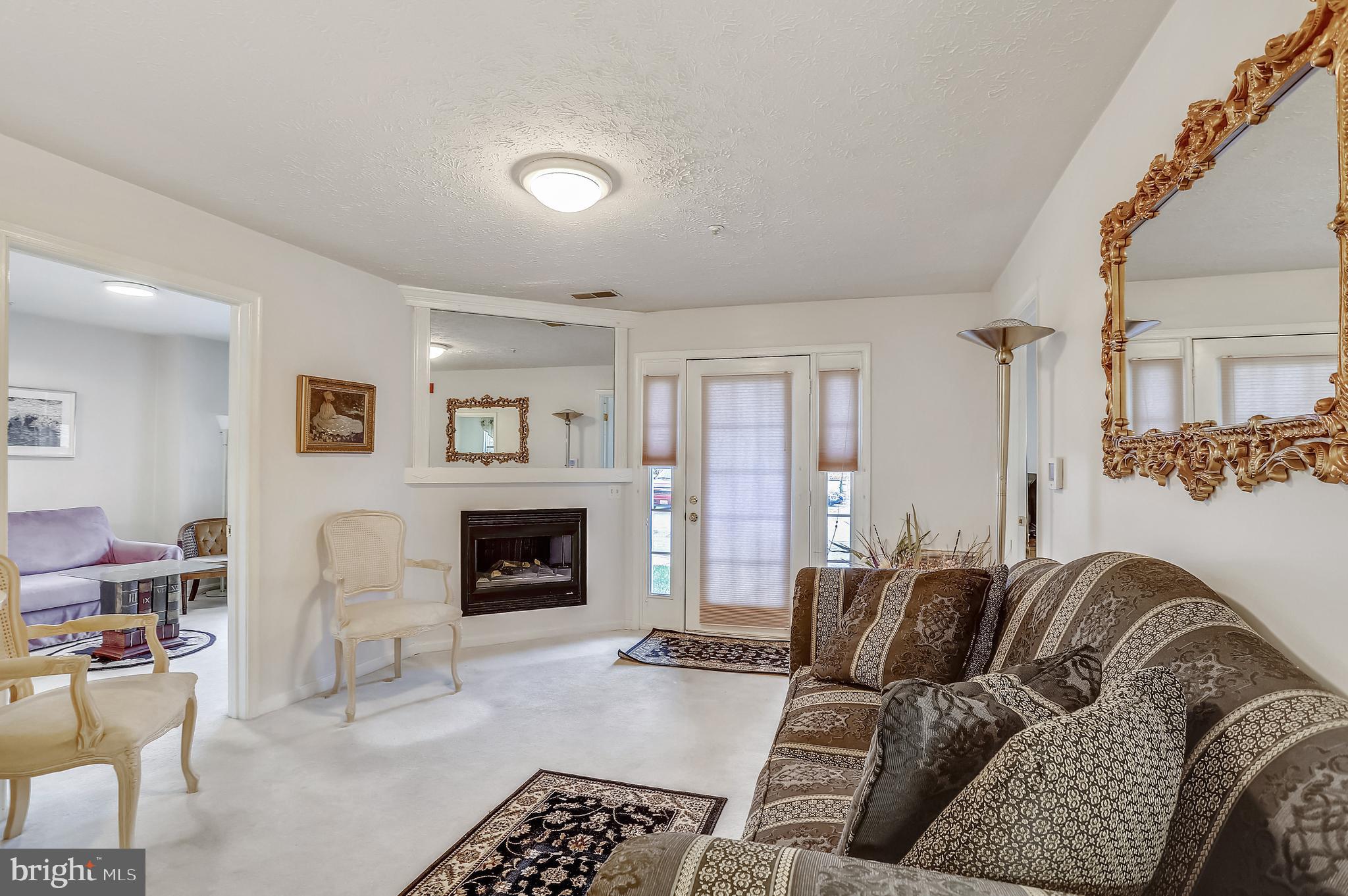 WINDGATE CONDO - Residential