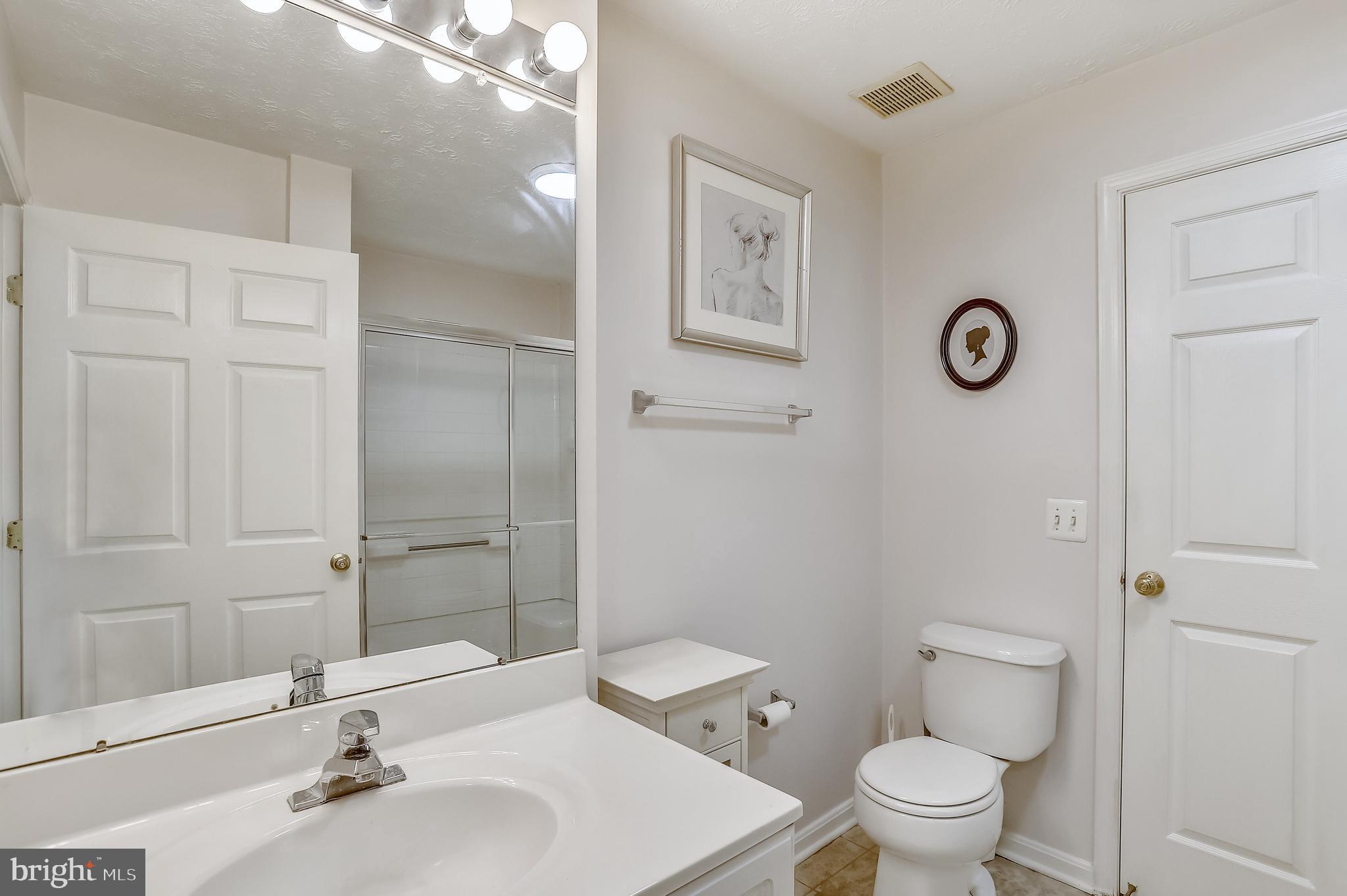 WINDGATE CONDO - Residential