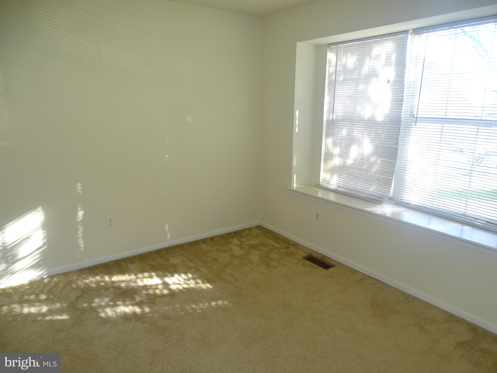 VILLAGE SHIRES - Residential Lease