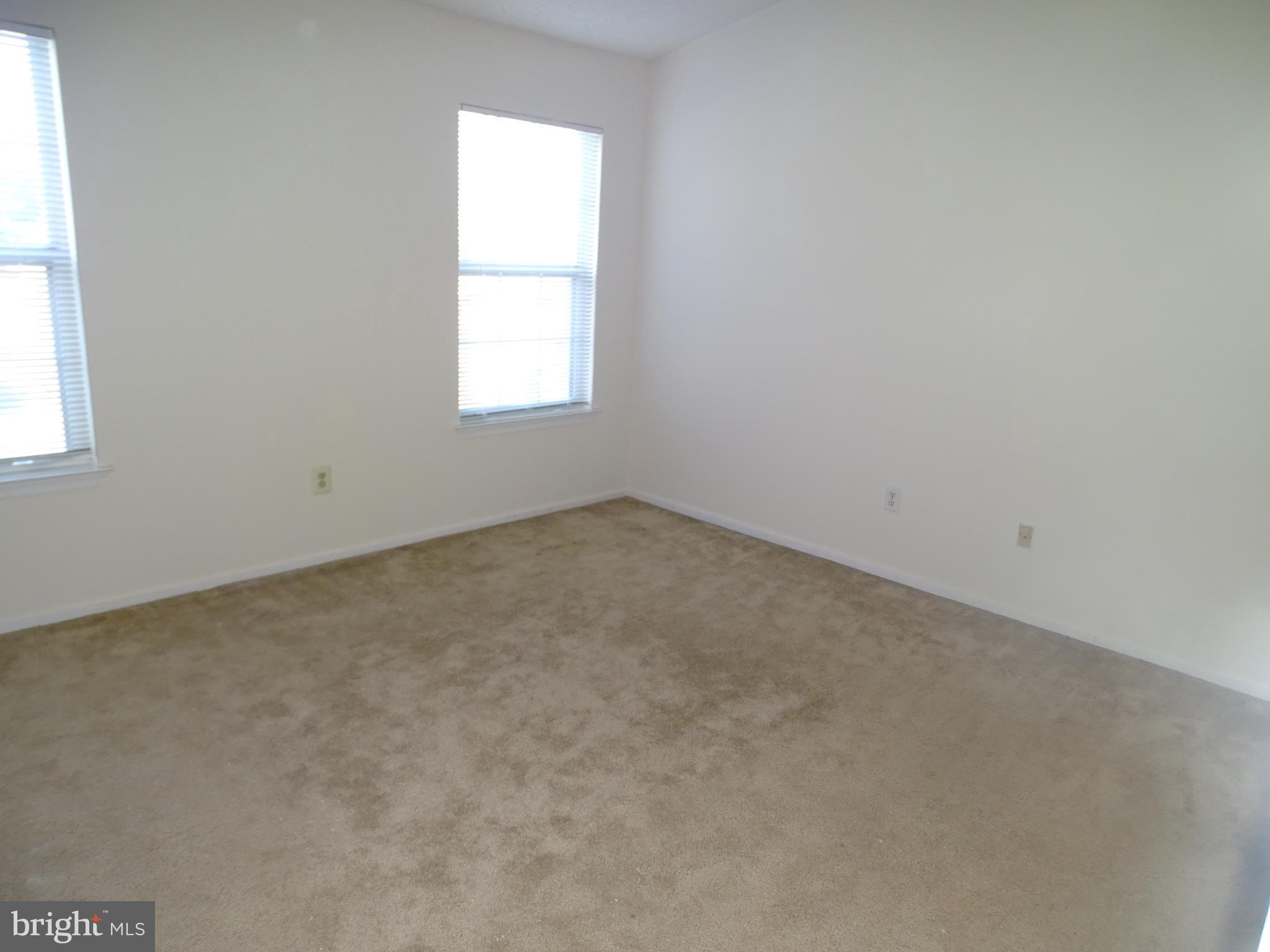 VILLAGE SHIRES - Residential Lease