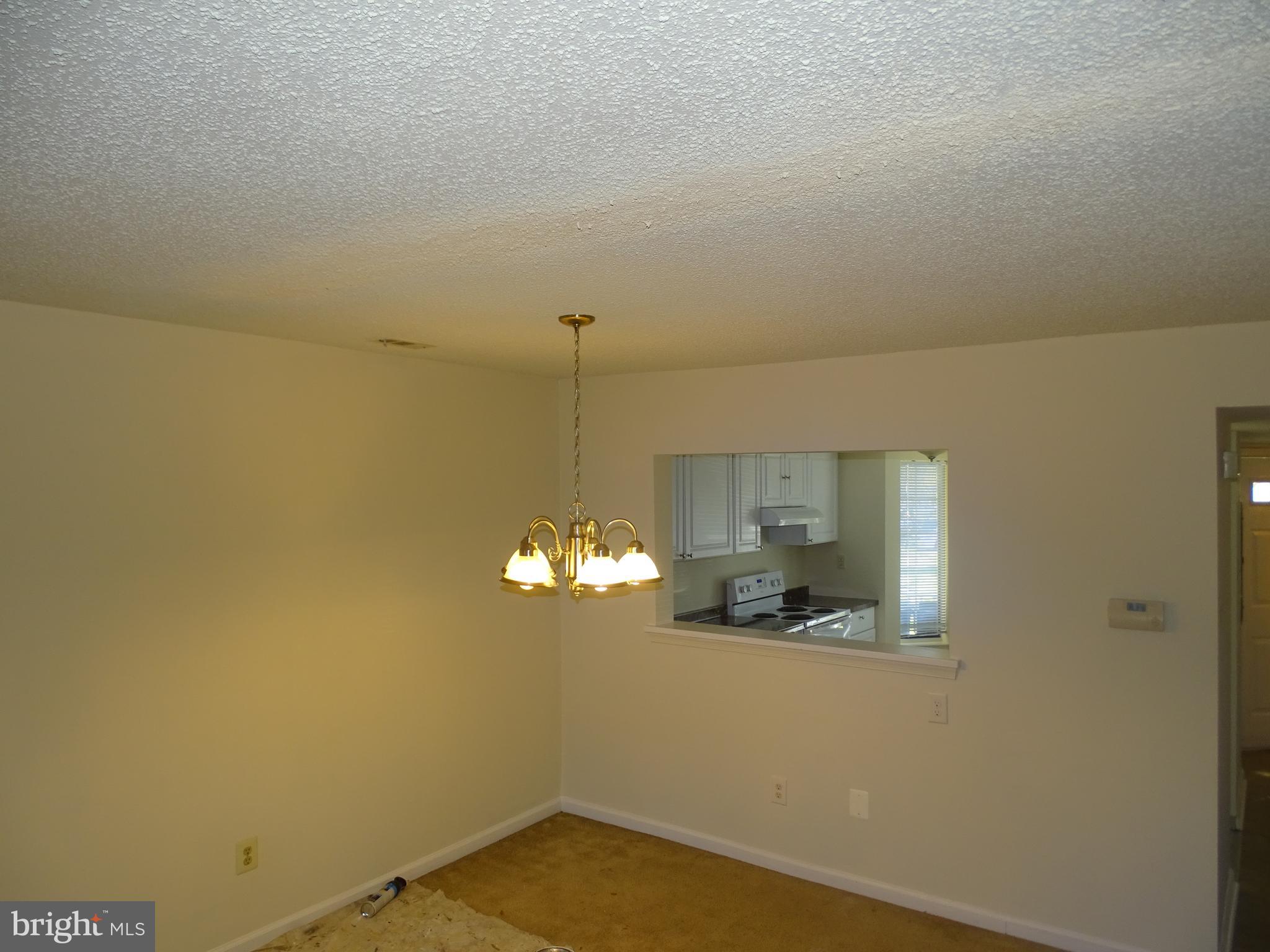 VILLAGE SHIRES - Residential Lease