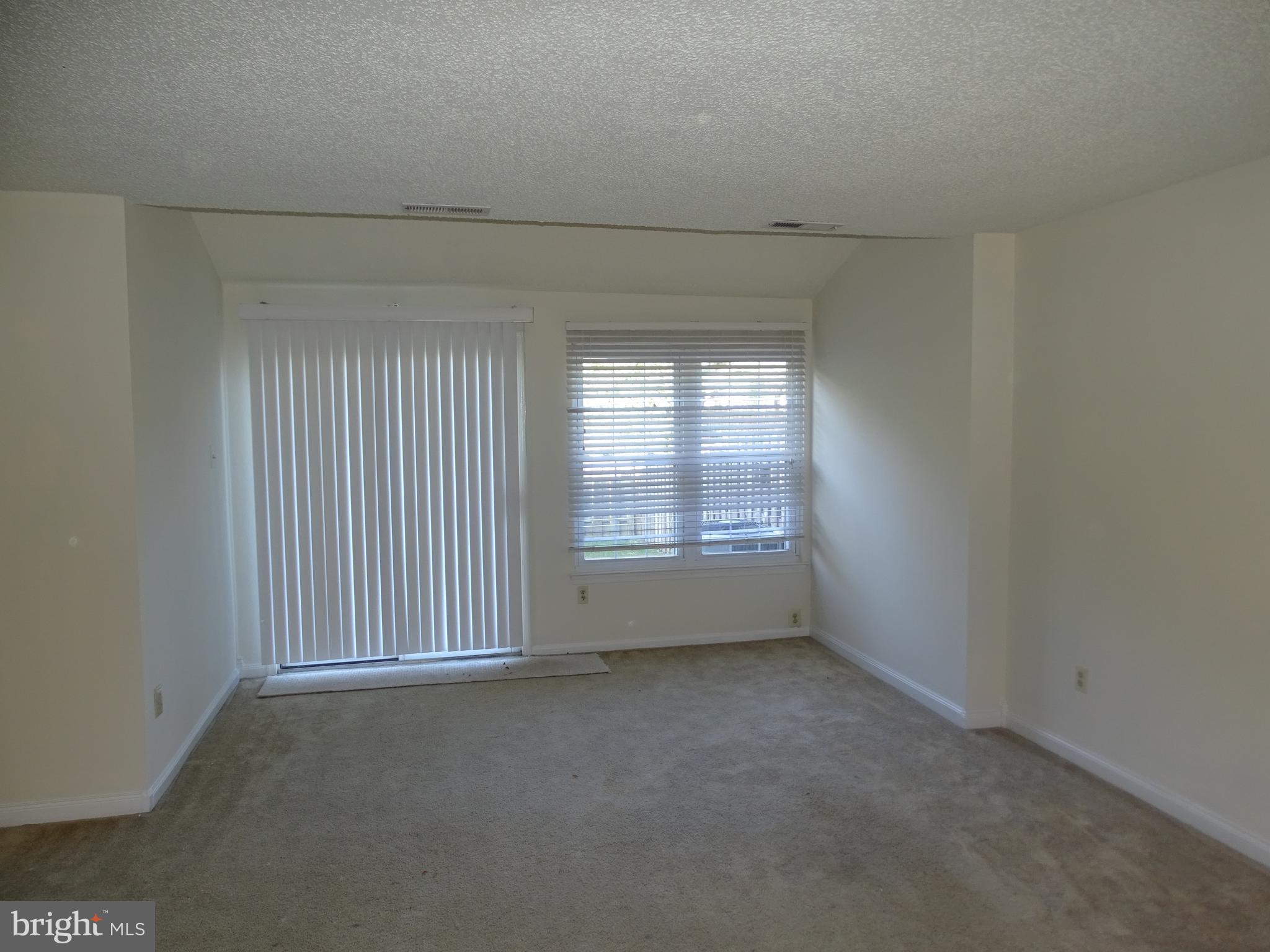 VILLAGE SHIRES - Residential Lease