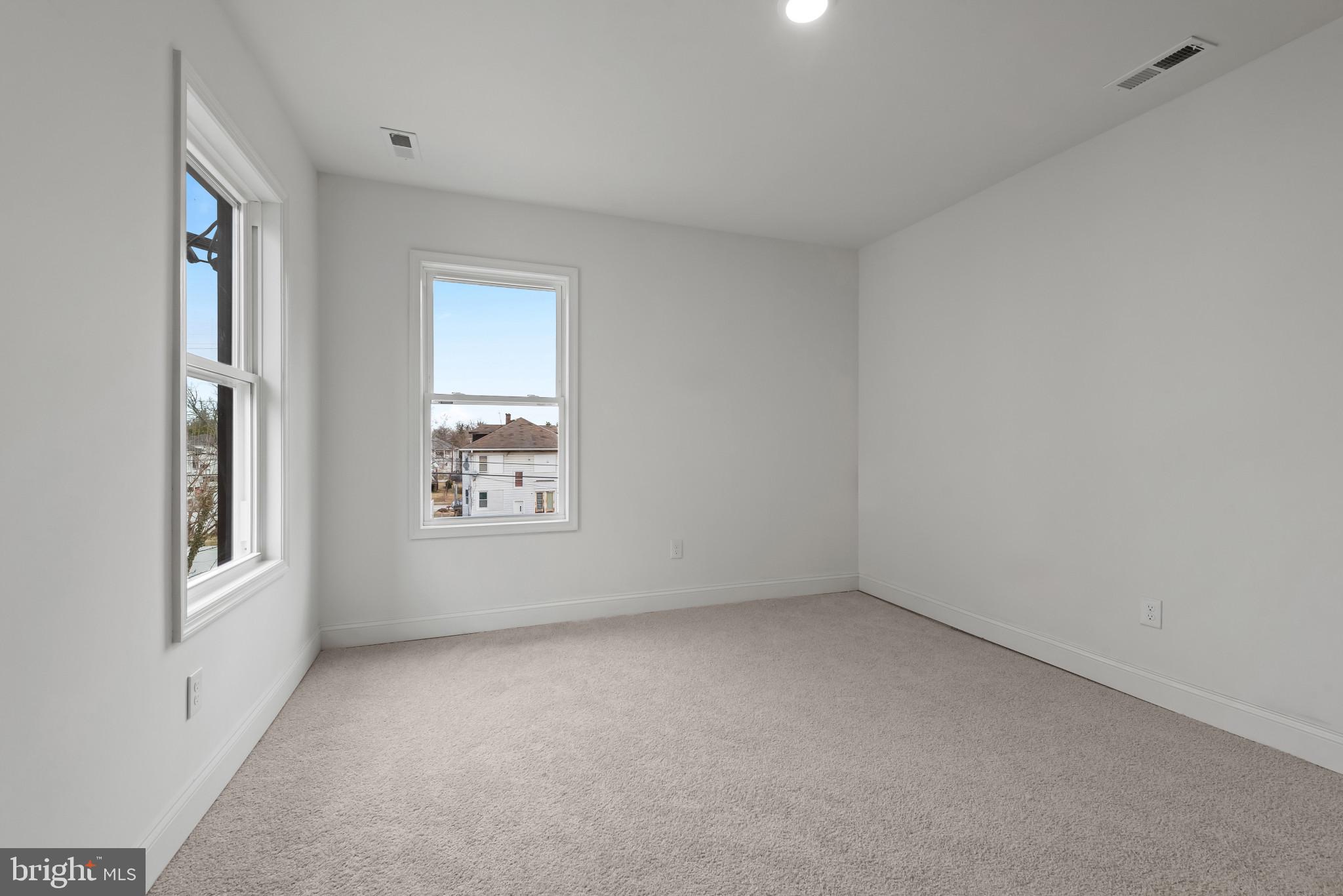 FOREST PARK - Residential