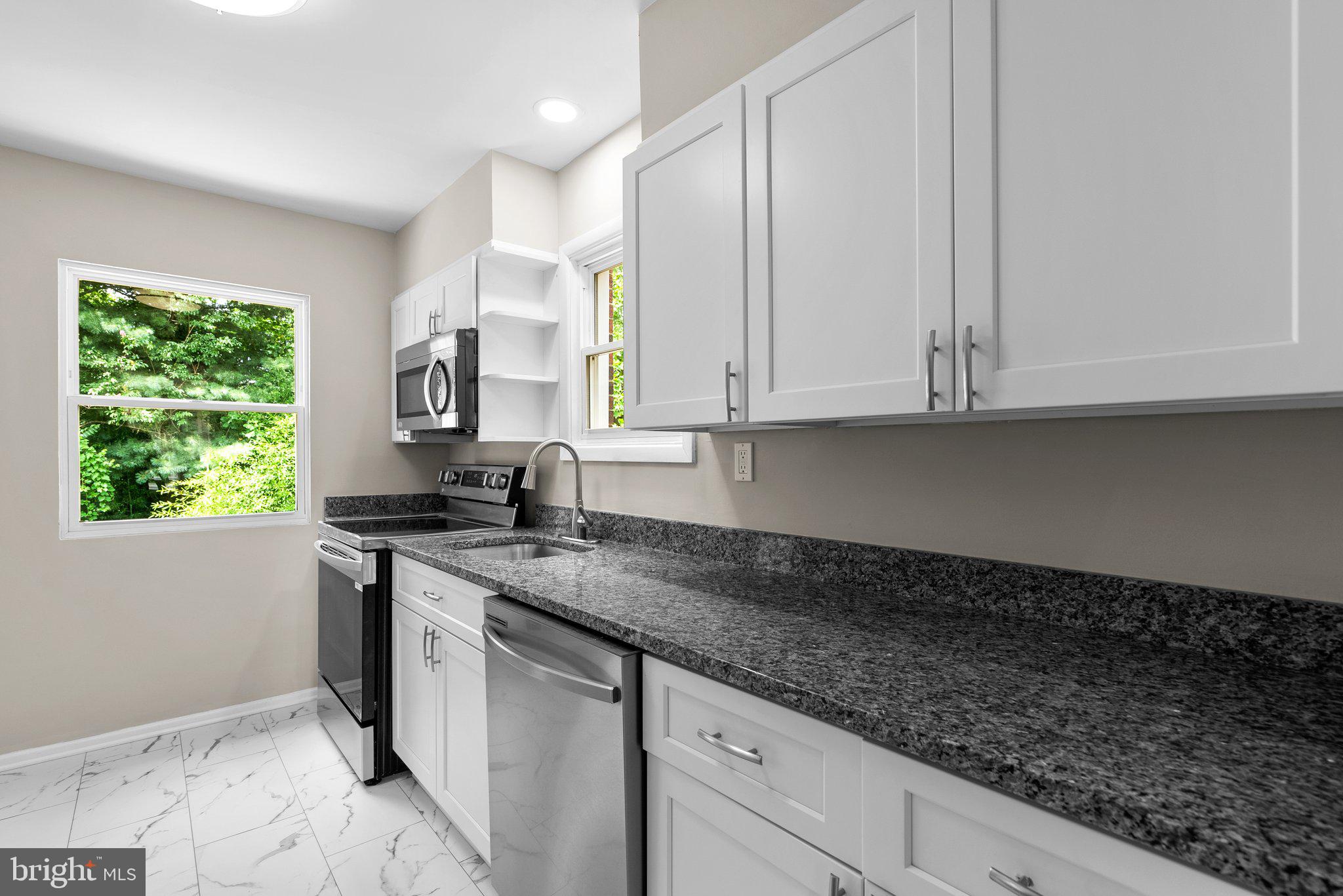 BURNT MILLS KNOLLS - Residential