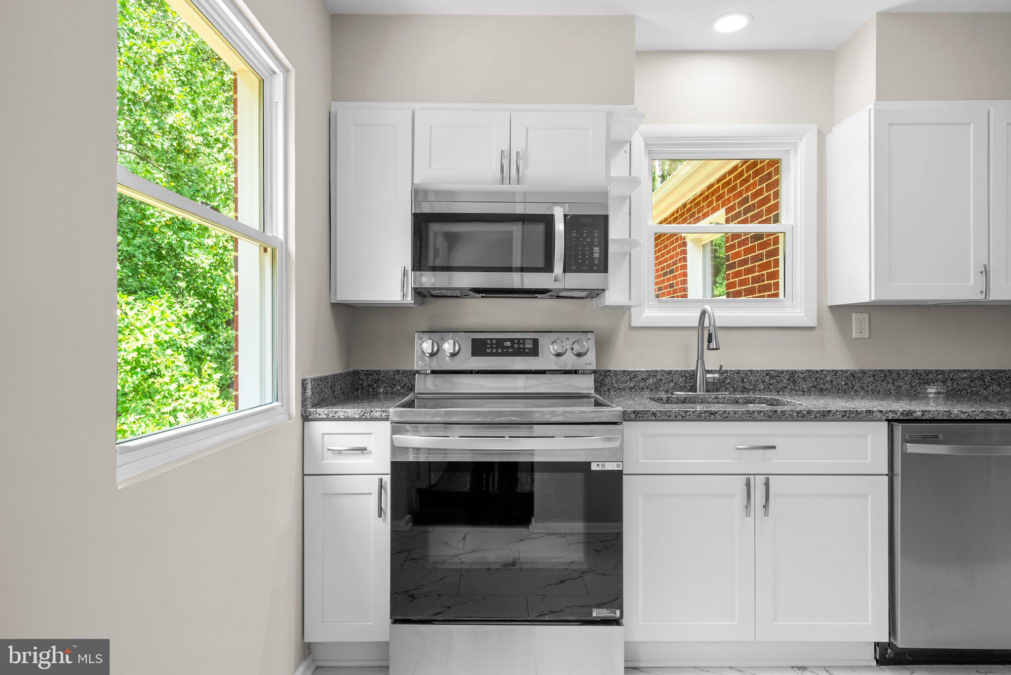 BURNT MILLS KNOLLS - Residential