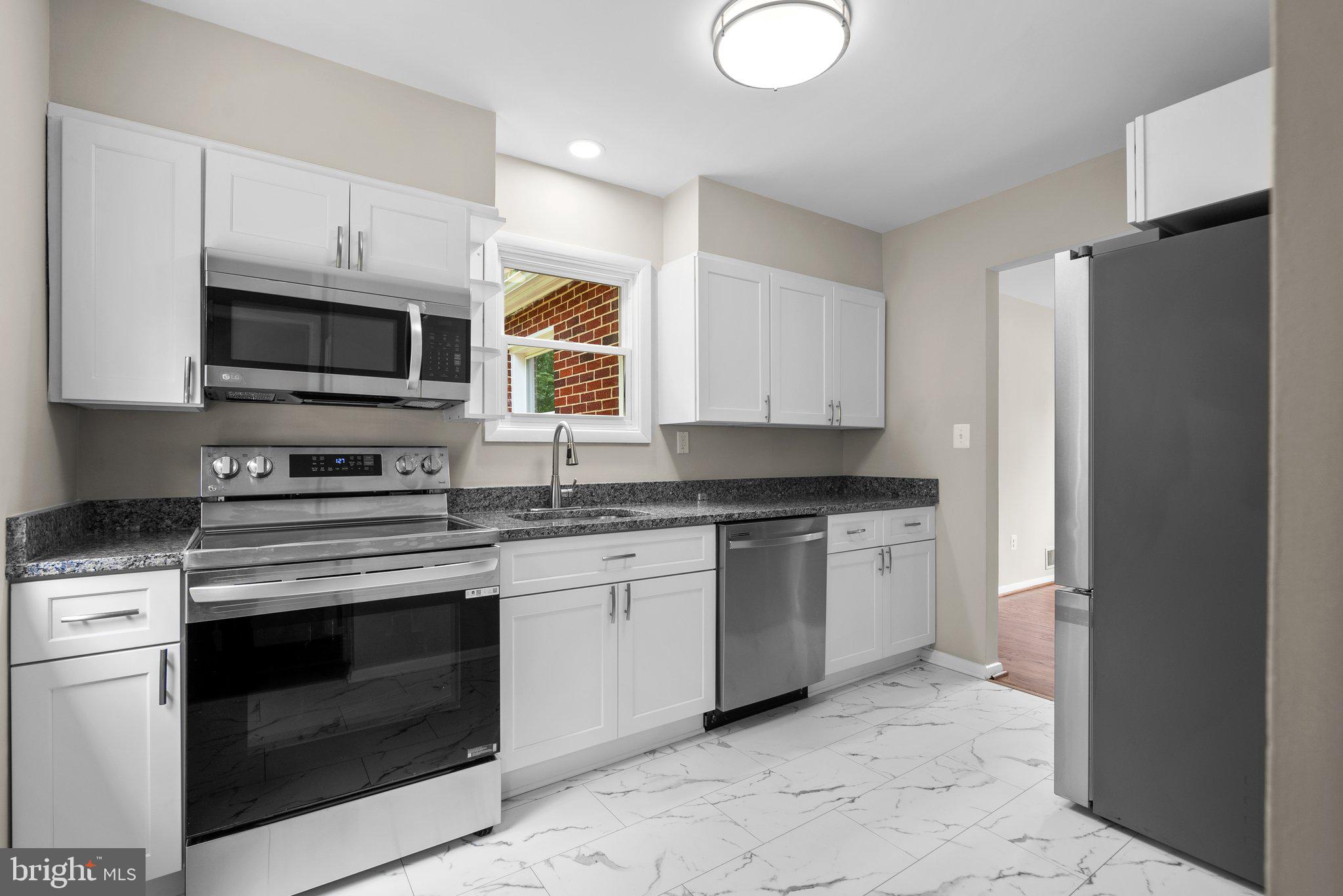 BURNT MILLS KNOLLS - Residential