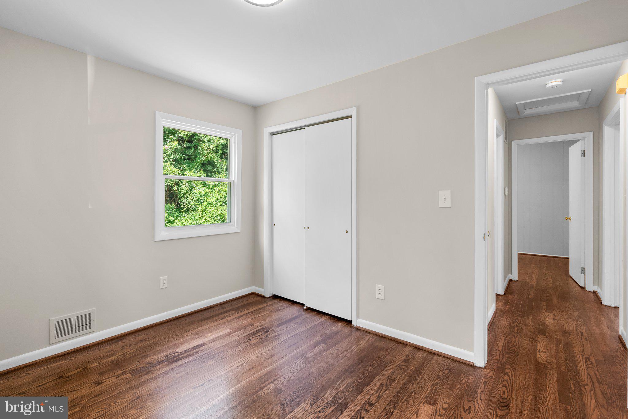 BURNT MILLS KNOLLS - Residential