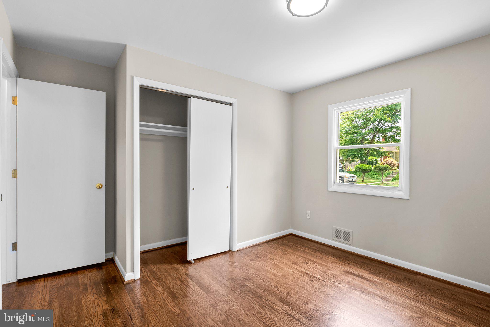 BURNT MILLS KNOLLS - Residential