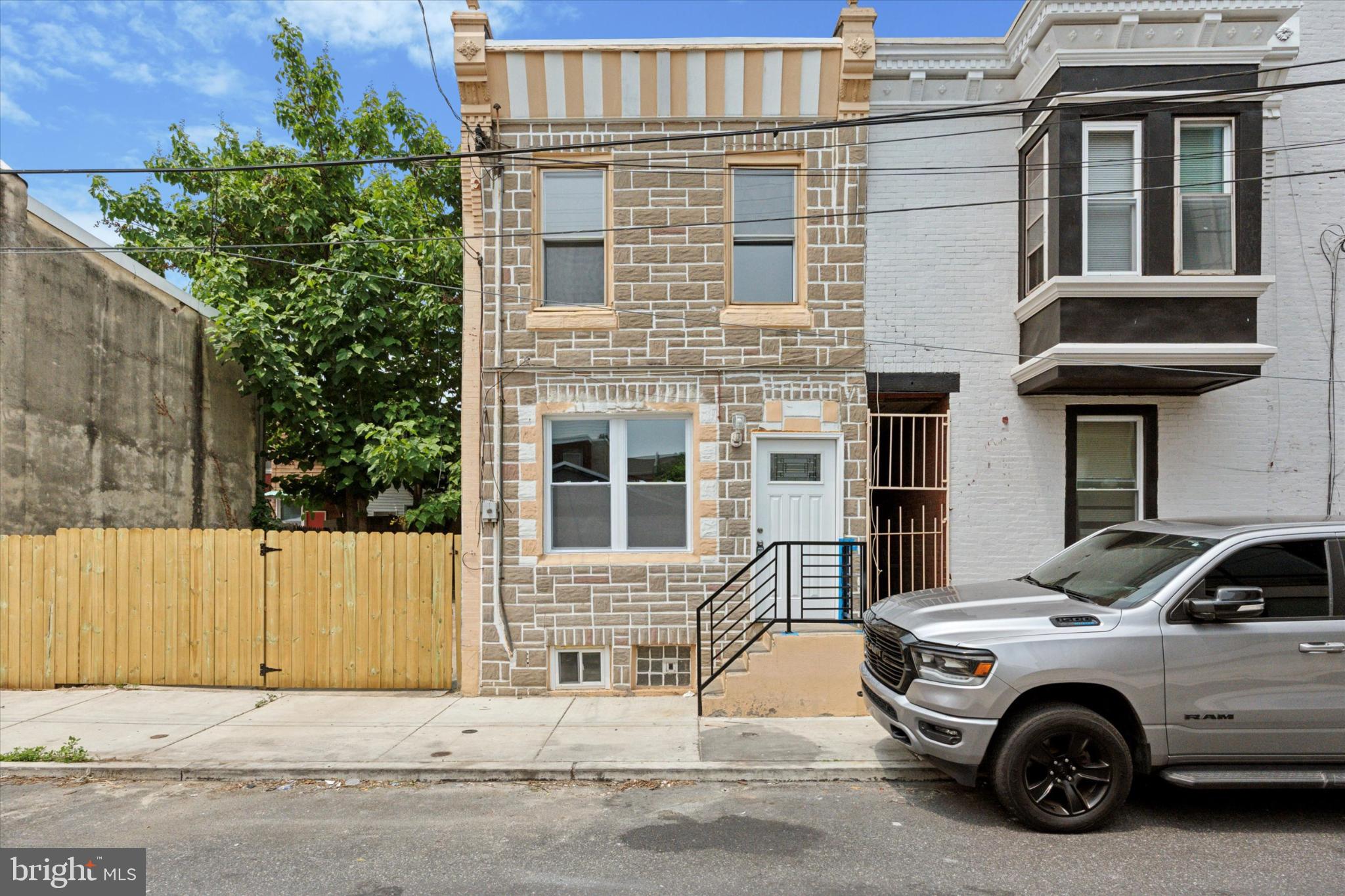 Discover the charm of this beautifully maintained end-of-row townhouse in the heart of Olde Kensington, built in 1925. This inviting 3-bedroom, 1-bathroom home features a fully finished basement, perfect for a cozy retreat or additional living space. The kitchen is equipped with essential appliances, including a built-in microwave, gas oven/range, refrigerator, washer, and dryer, making daily life a breeze. Enjoy the vibrant neighborhood, where local cafes, parks, and shops are just a stroll away, fostering a sense of community. With on-street parking available, convenience is at your doorstep. This property will be available for lease starting July 28, 2025, with a minimum lease term of 12 months. Embrace the warmth and comfort of this delightful home, where every corner invites you to create lasting memories. Don't miss the opportunity to make this charming residence your own!