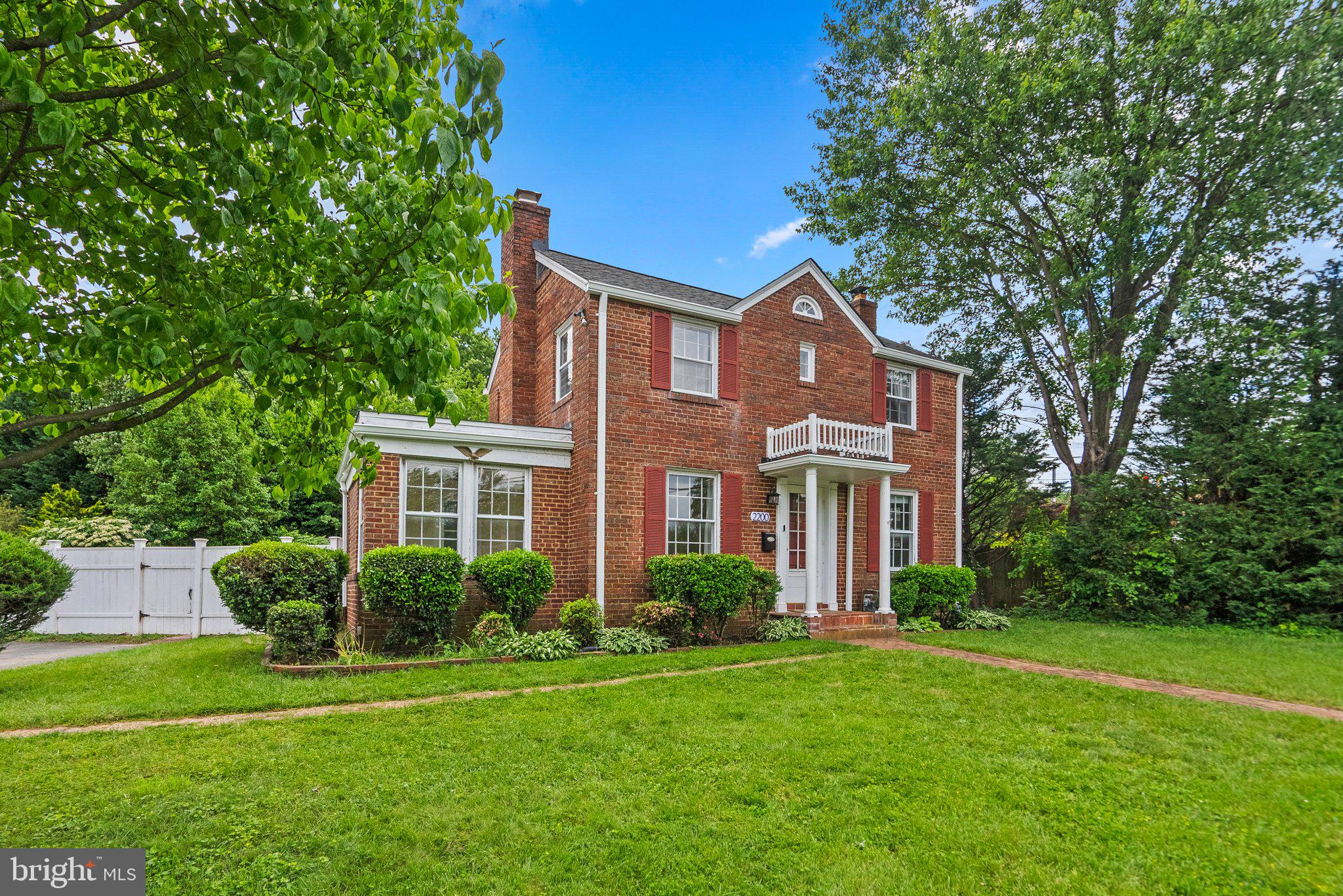 2200 WINDHAM LANE