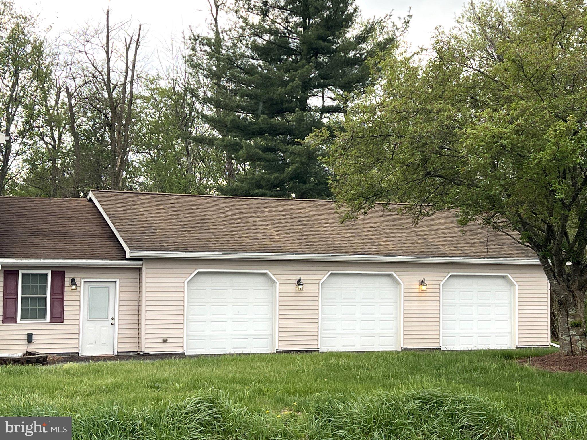 FAIRVIEW TWP - Residential