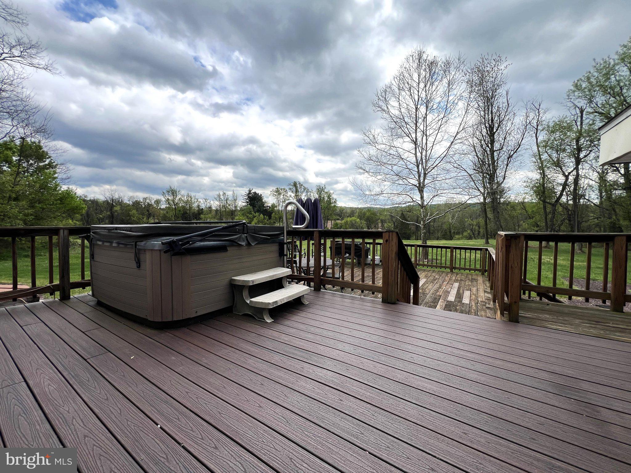 FAIRVIEW TWP - Residential