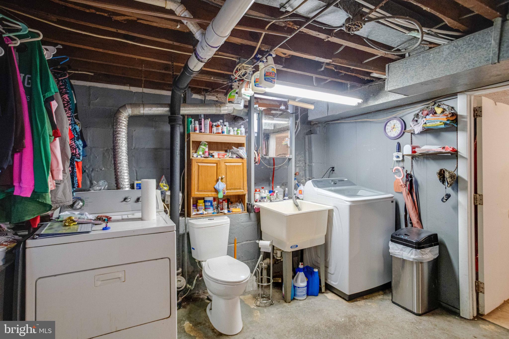 MARLYN TERRACE - Residential