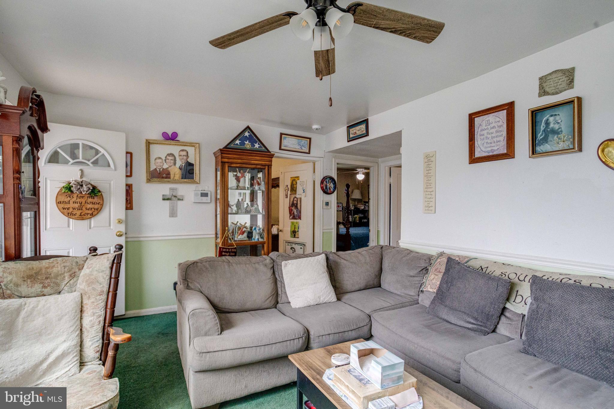 MARLYN TERRACE - Residential