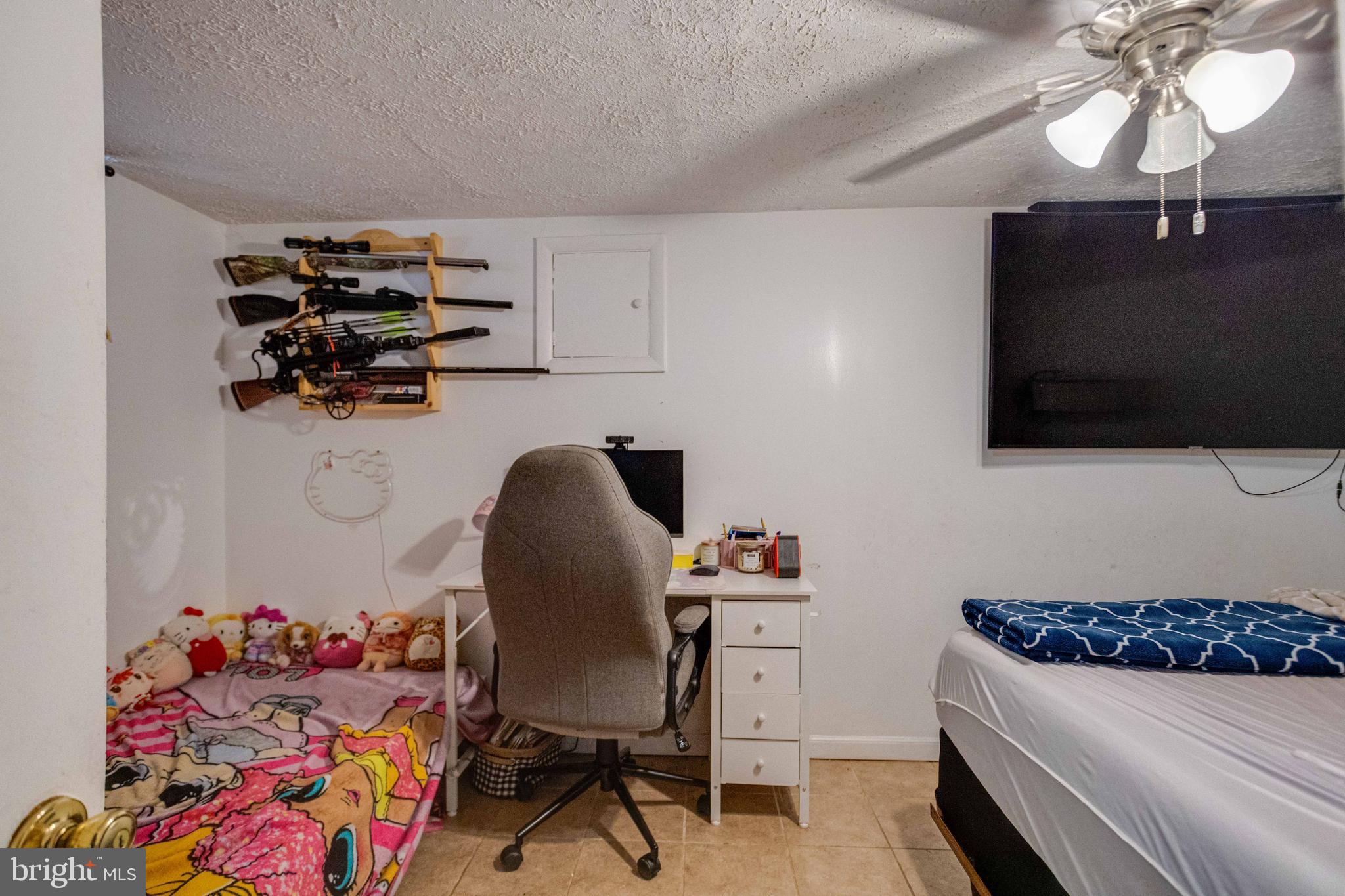 MARLYN TERRACE - Residential