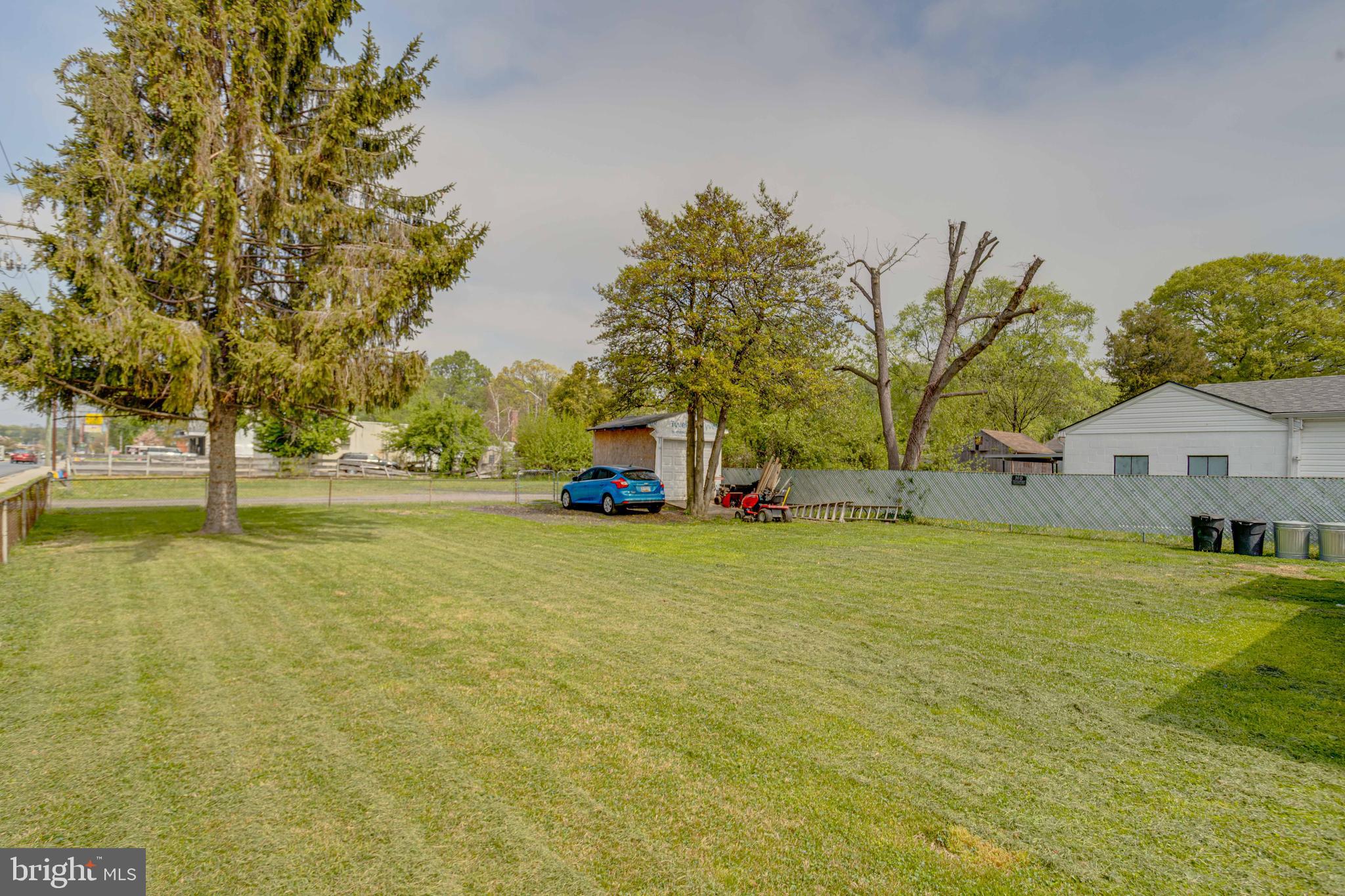 MARLYN TERRACE - Residential