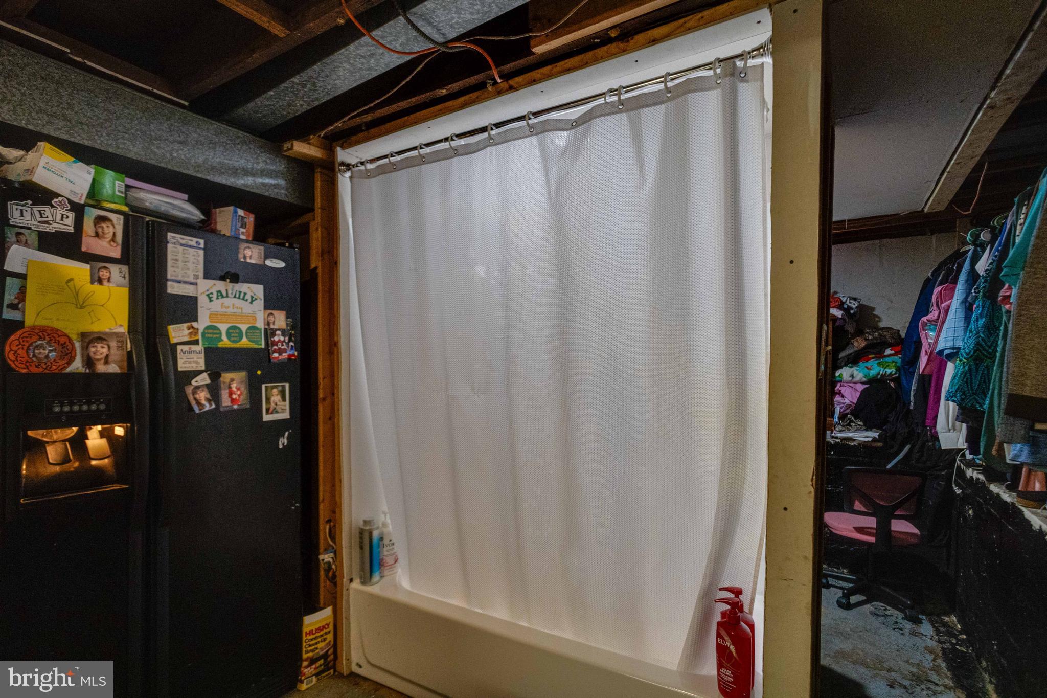 MARLYN TERRACE - Residential