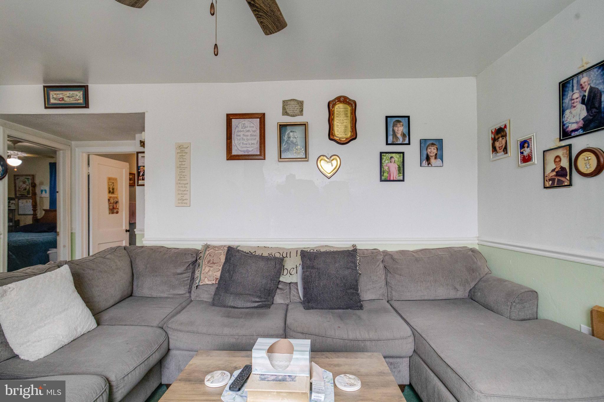 MARLYN TERRACE - Residential