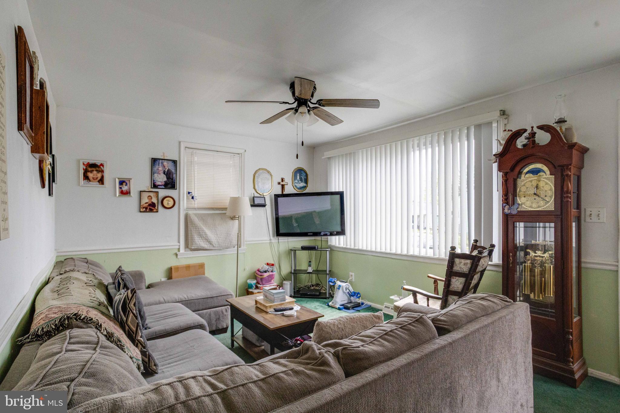 MARLYN TERRACE - Residential