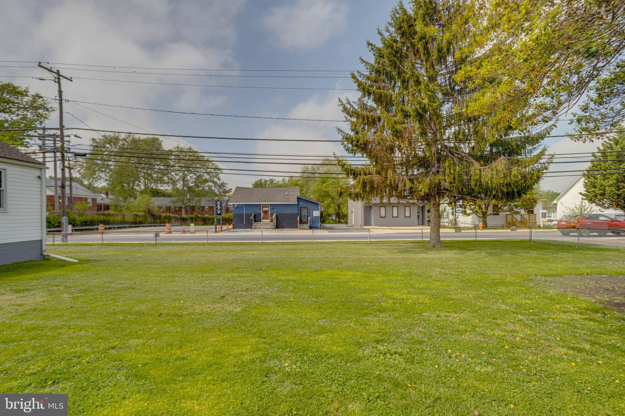 MARLYN TERRACE - Residential