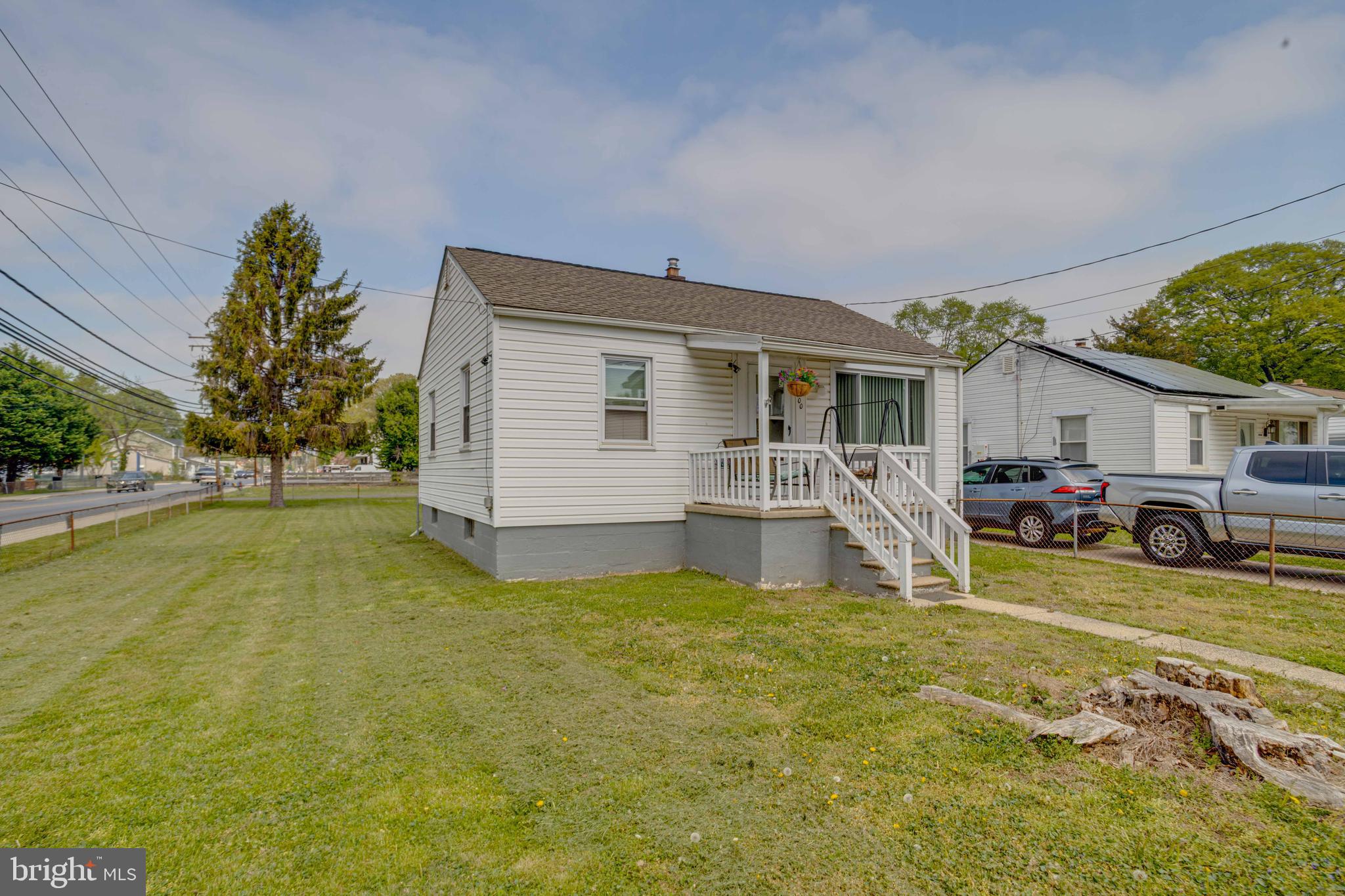 MARLYN TERRACE - Residential