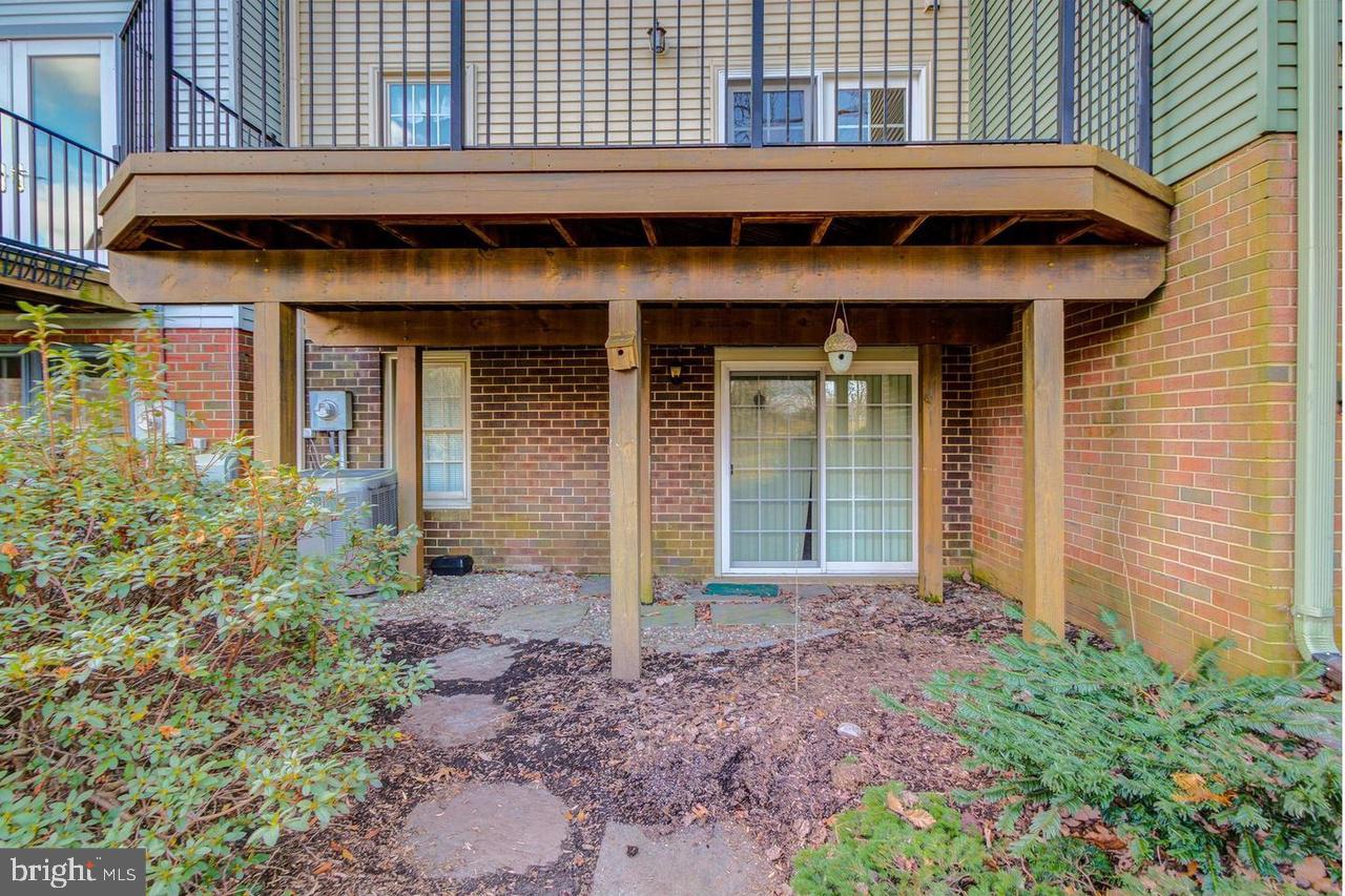 RESTON - Residential Lease