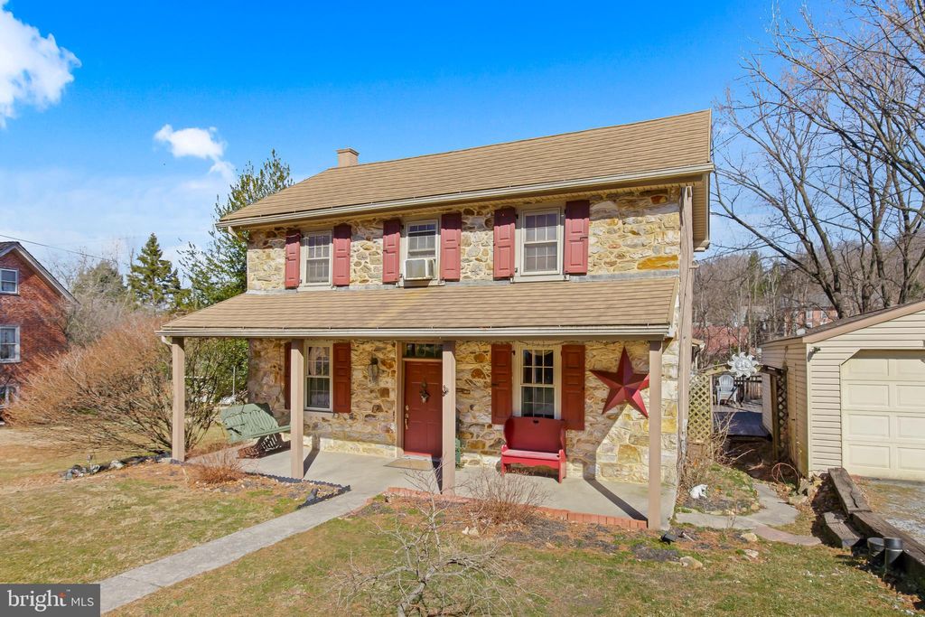 Photo of 5353 Strasburg Road, KINZERS, PA 17535 (MLS # PALA2065158)