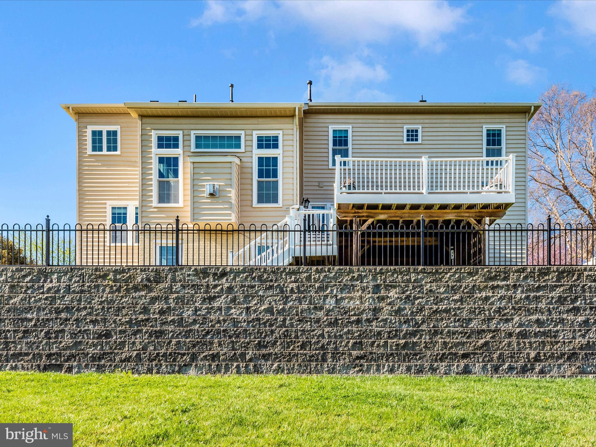 VILLAGES OF URBANA - Residential