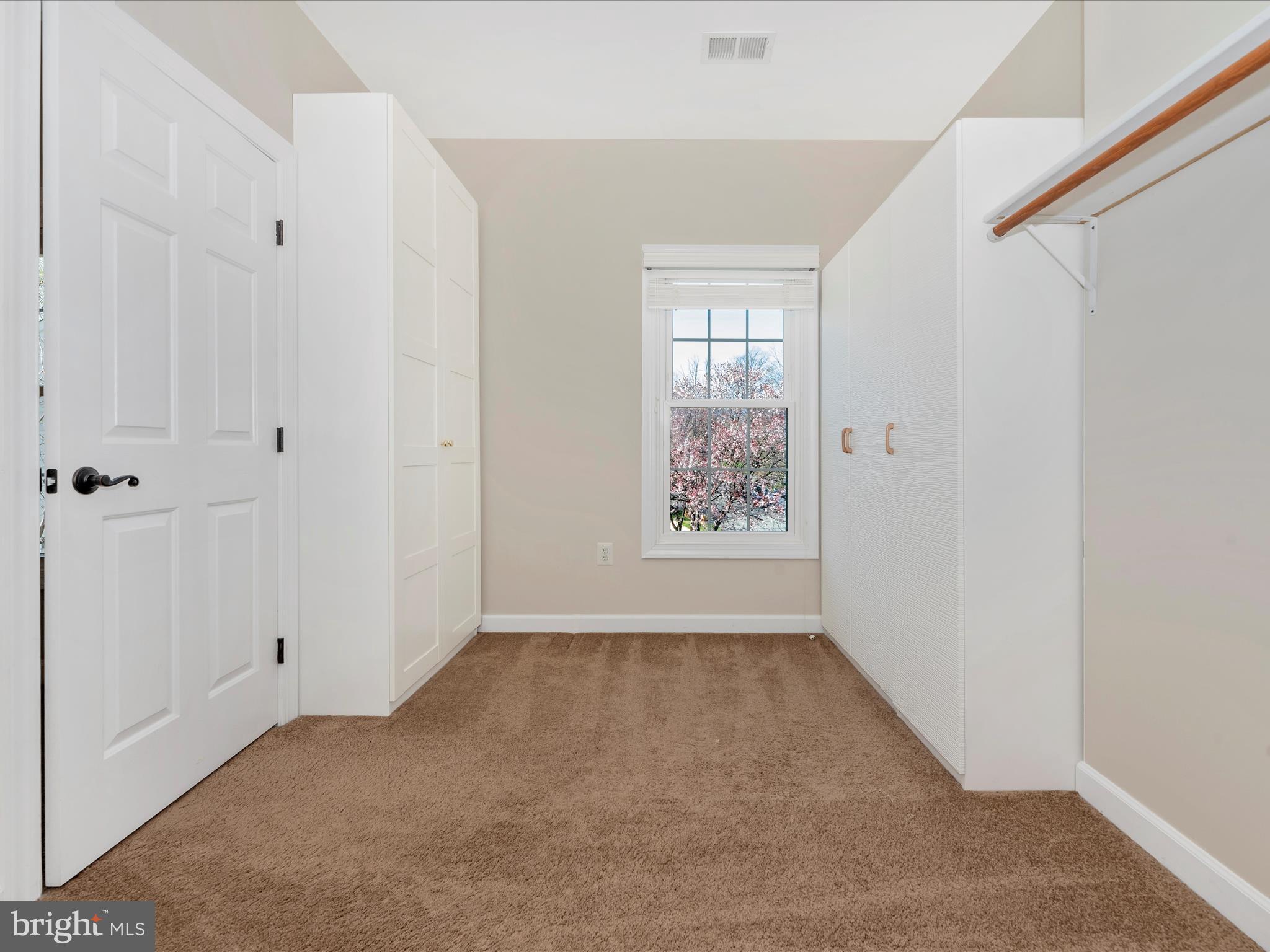 VILLAGES OF URBANA - Residential