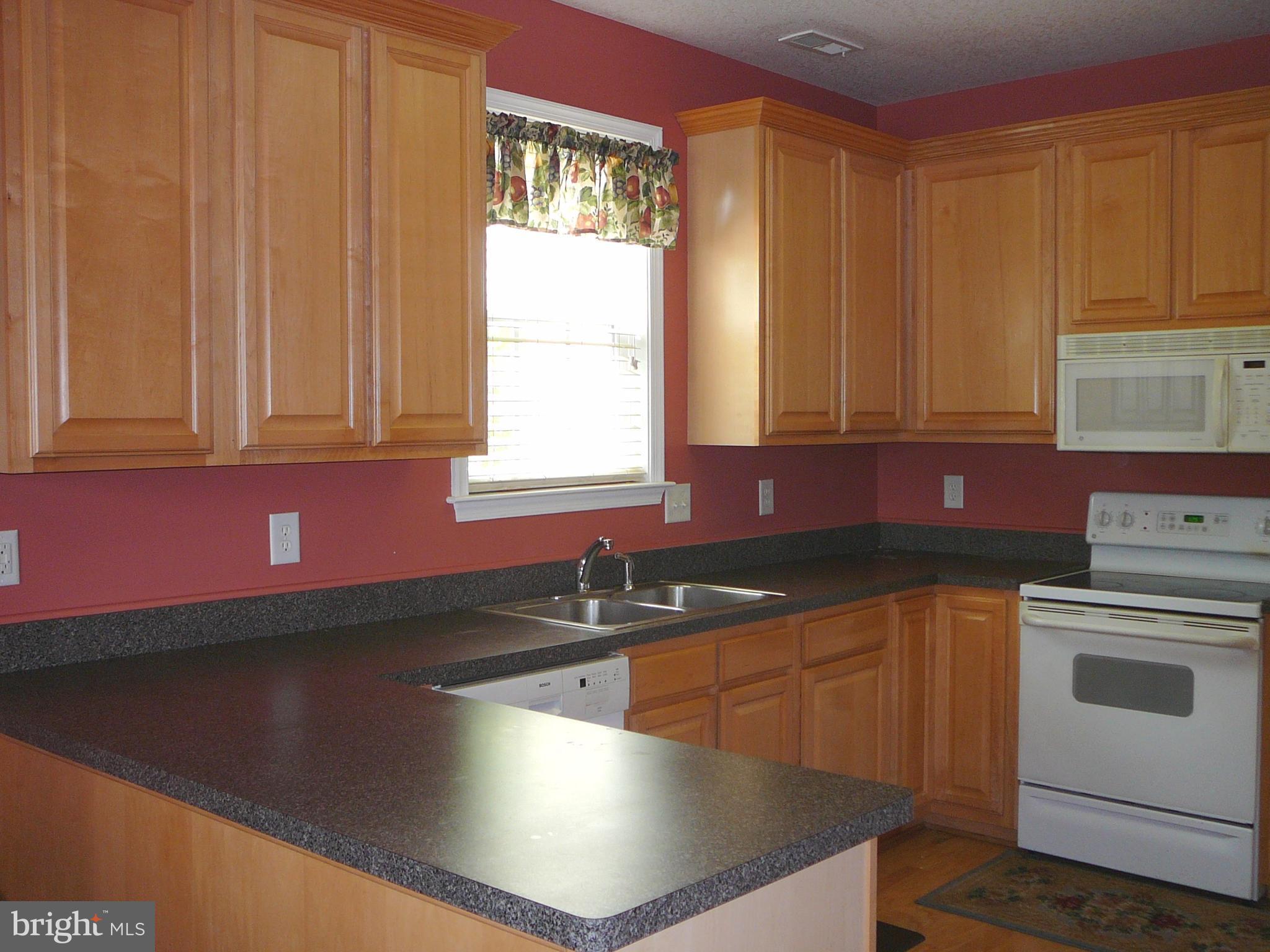 LEGACY WOODS - Residential