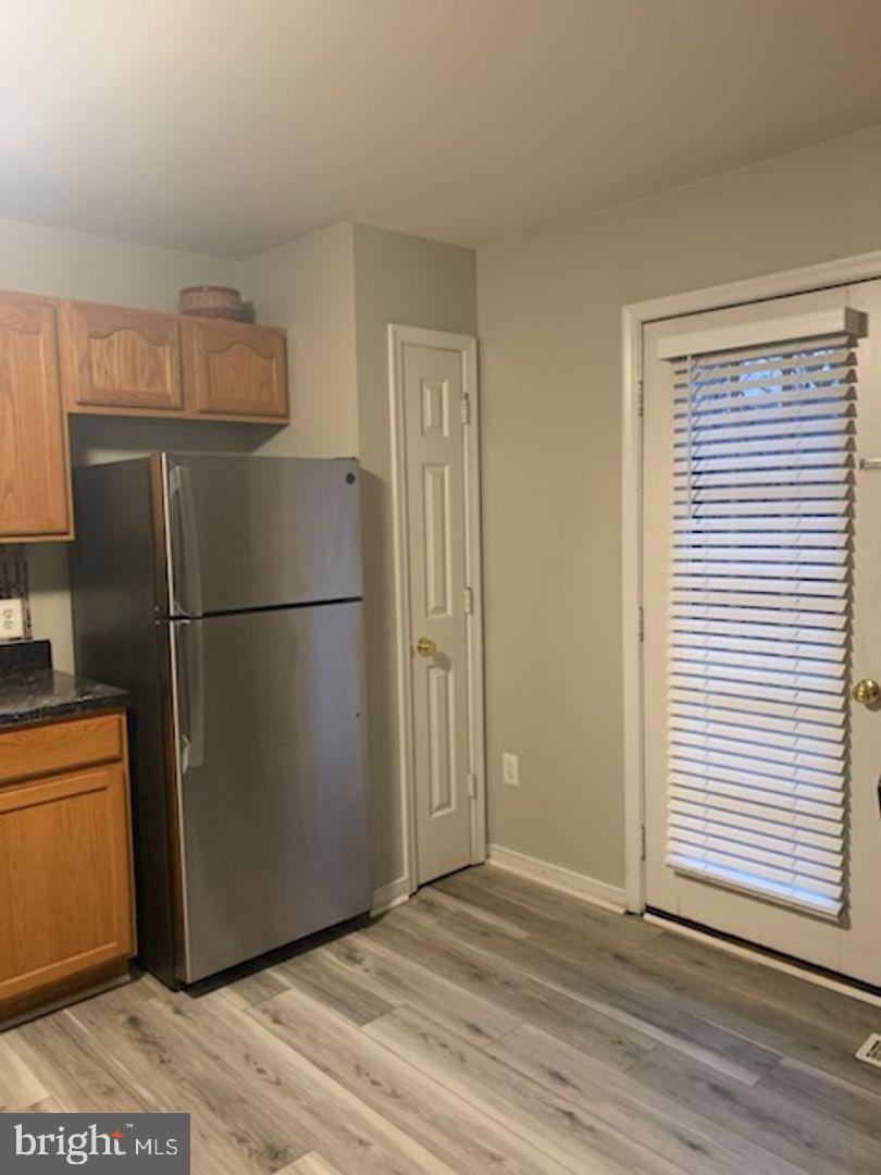 STONE RIVER - Residential Lease