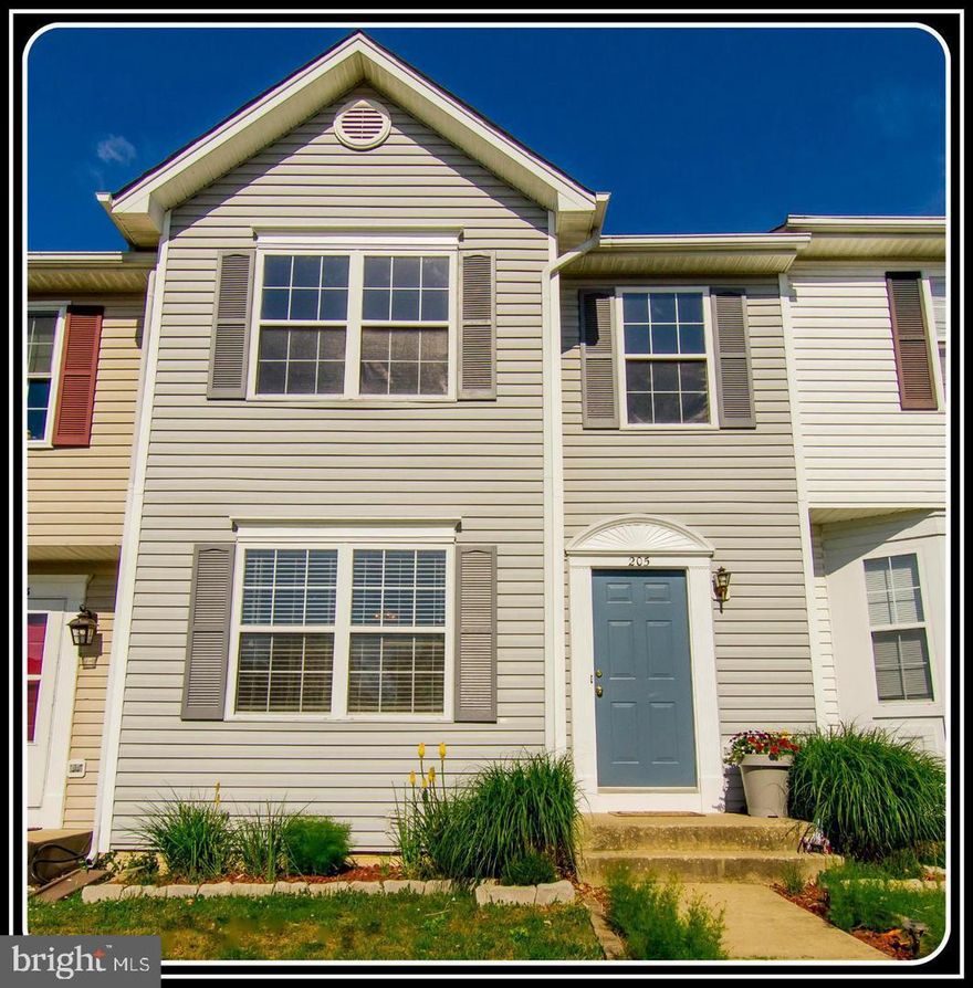 This charming townhouse in Stafford County is a well-maintained home which offers a perfect blend of comfort and convenience, featuring three spacious bedrooms and four bathrooms across 1,926 sqft.

Step inside to discover a thoughtfully designed layout that maximizes space and functionality. The main level boasts a welcoming living area, a well-appointed kitchen, and a dining space perfect for gatherings. Upstairs, the bedrooms provide ample comfort, with the primary suite featuring an en-suite bathroom for added privacy. Conveniently located in Stafford, this home provides easy access to local shops, dining, and major commuter routes, making daily errands and travel a breeze.