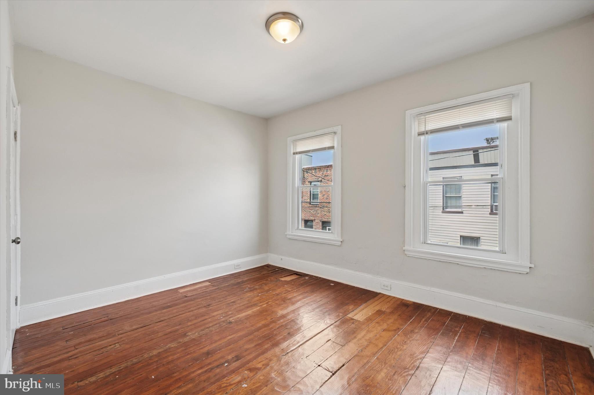 POINT BREEZE - Residential Lease