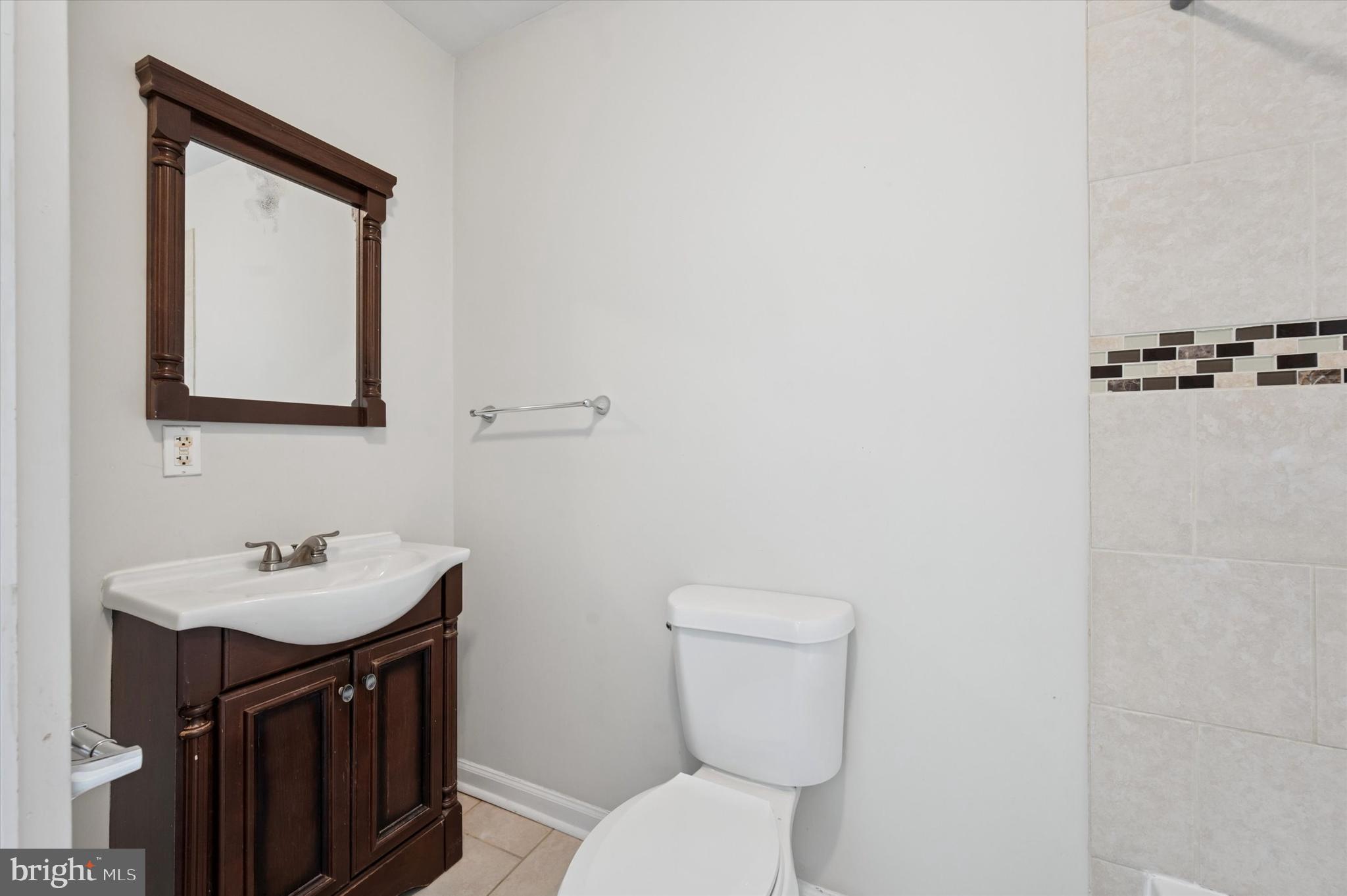 POINT BREEZE - Residential Lease