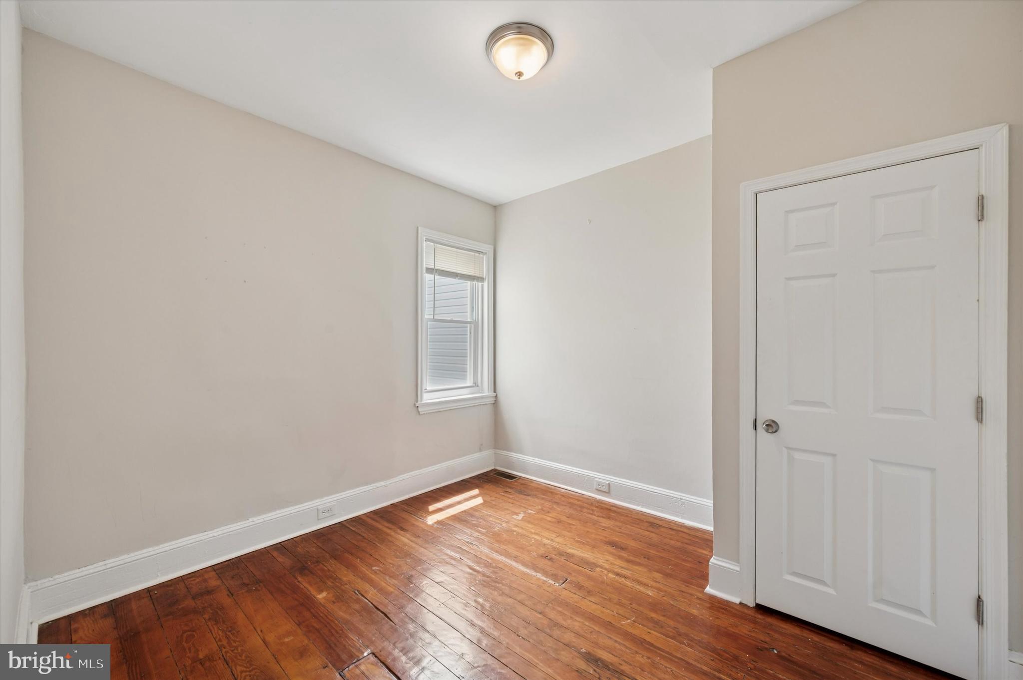 POINT BREEZE - Residential Lease