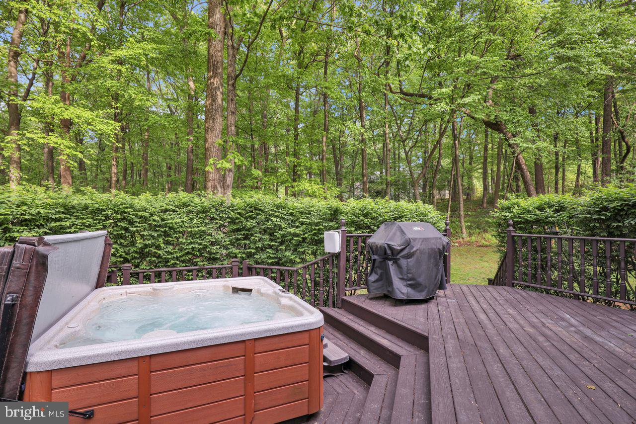 FOREST RIDGE - Residential