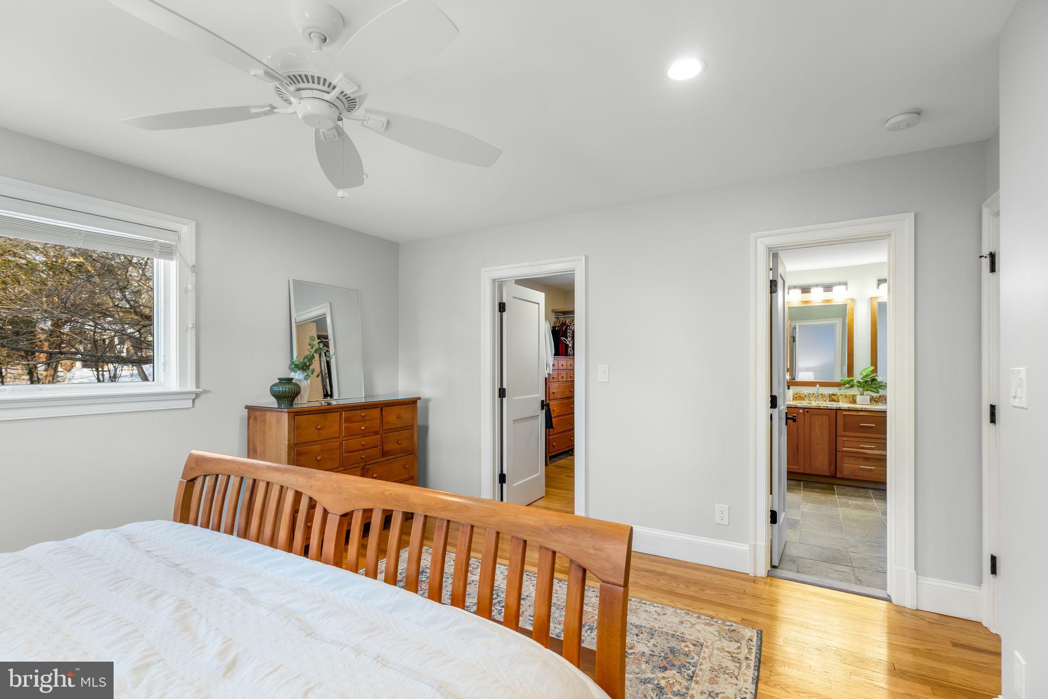 BERKSHIRE OAKWOOD - Residential