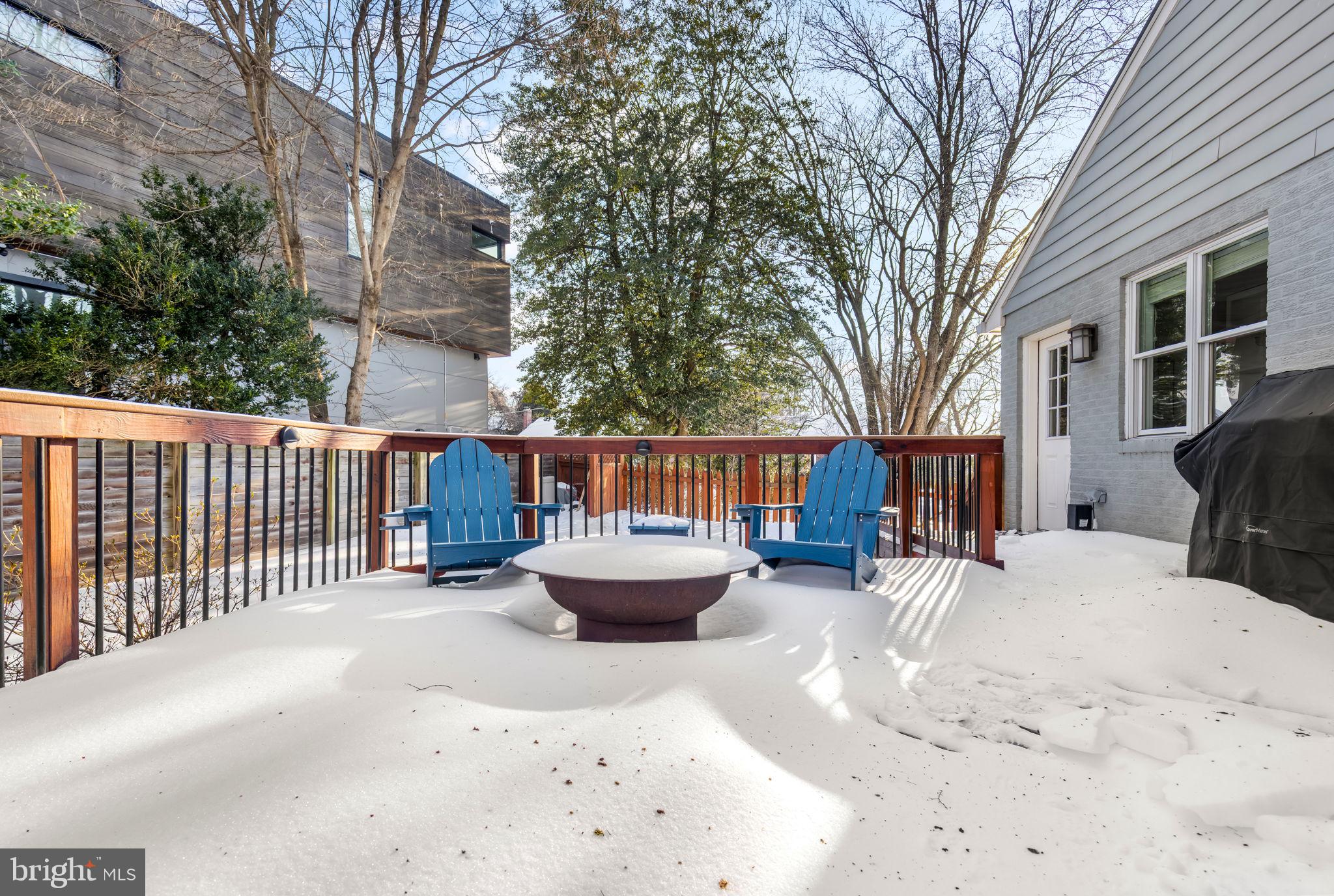 BERKSHIRE OAKWOOD - Residential