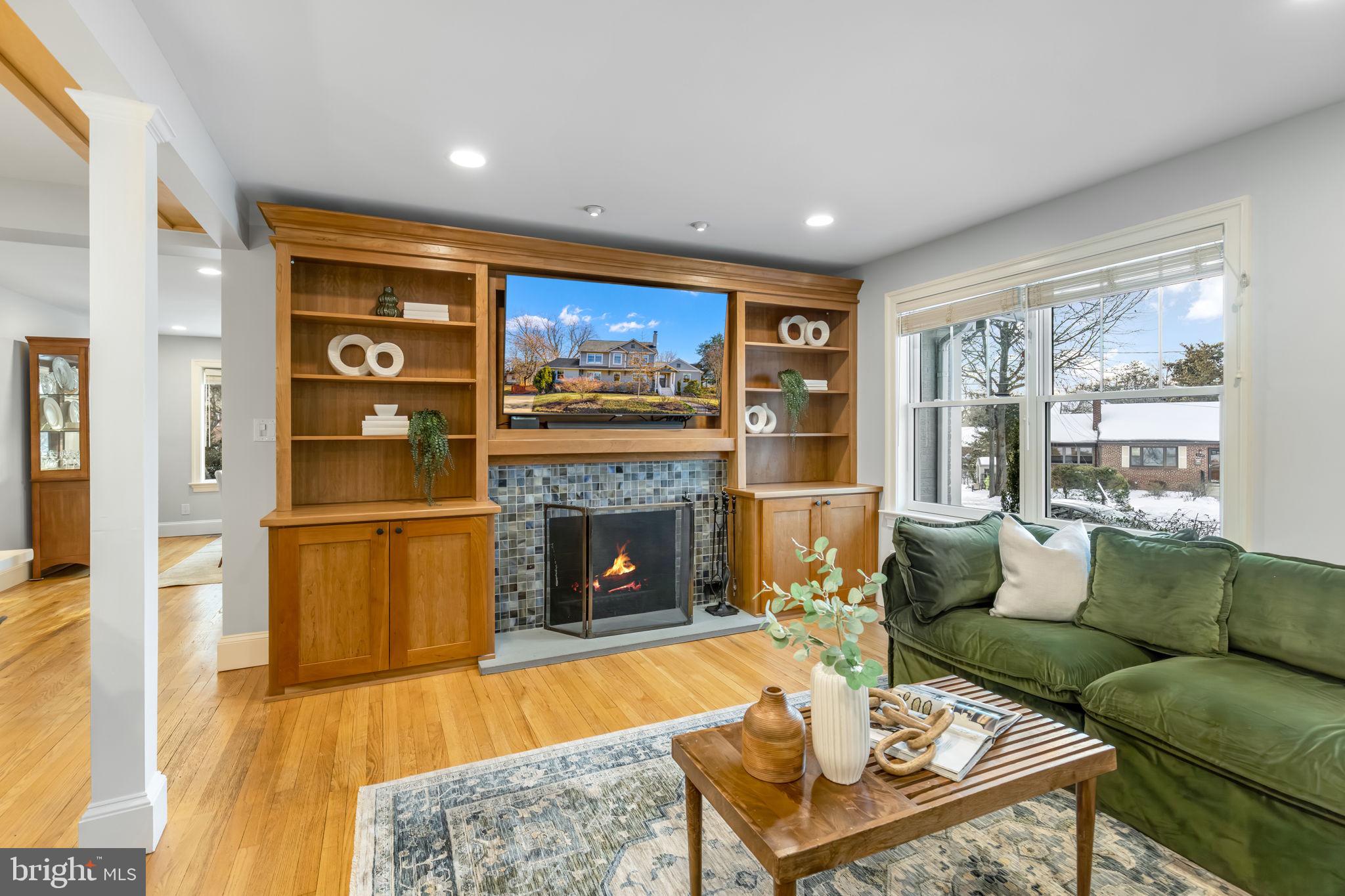 BERKSHIRE OAKWOOD - Residential