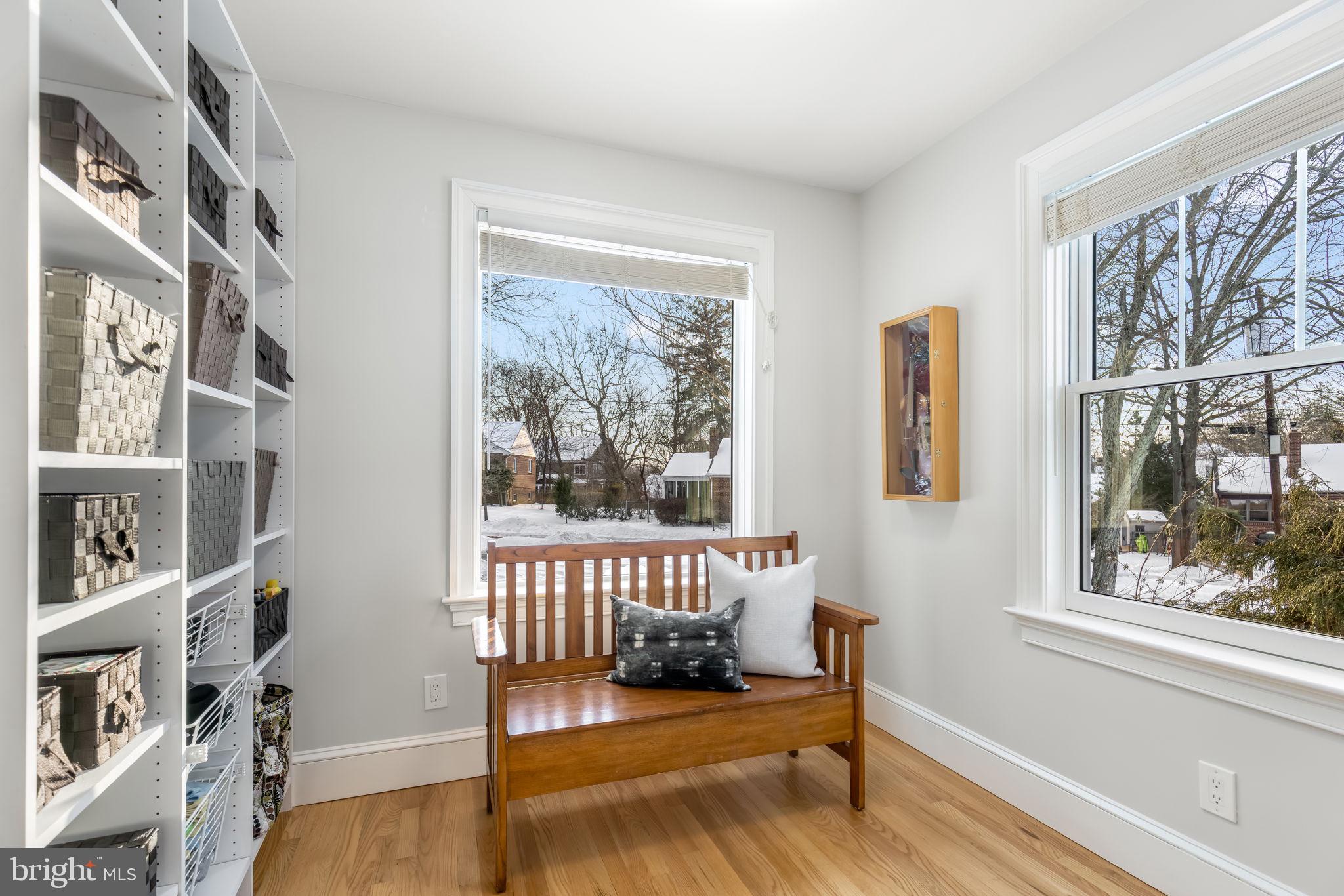 BERKSHIRE OAKWOOD - Residential