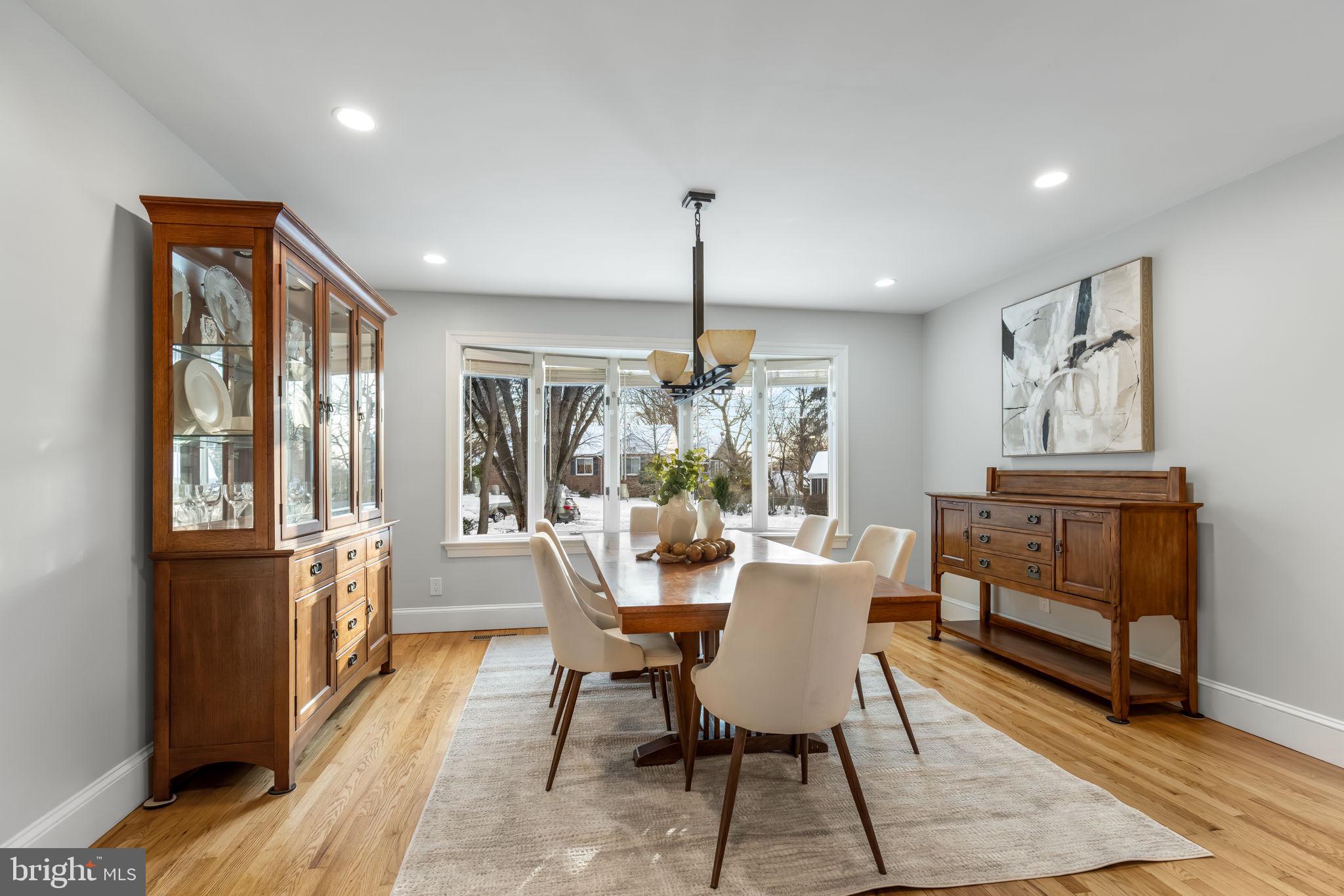 BERKSHIRE OAKWOOD - Residential