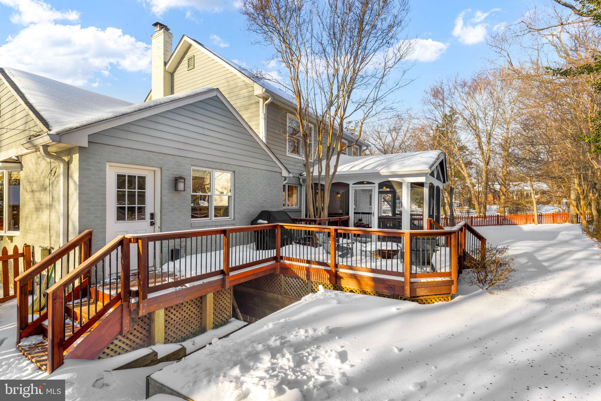 BERKSHIRE OAKWOOD - Residential