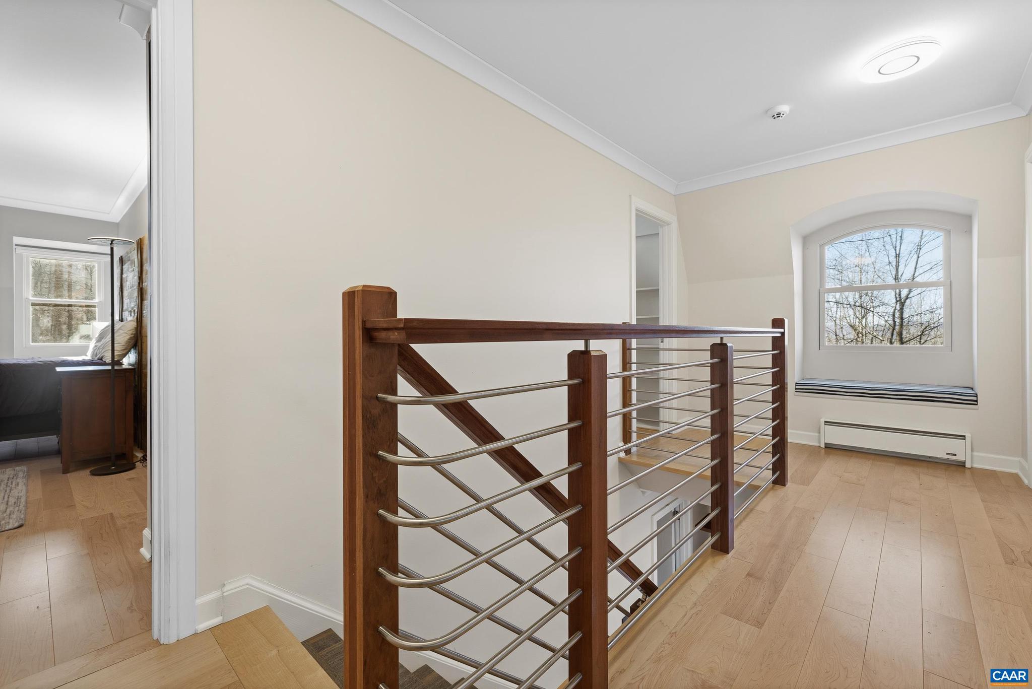 MARSHALL MANOR - Residential