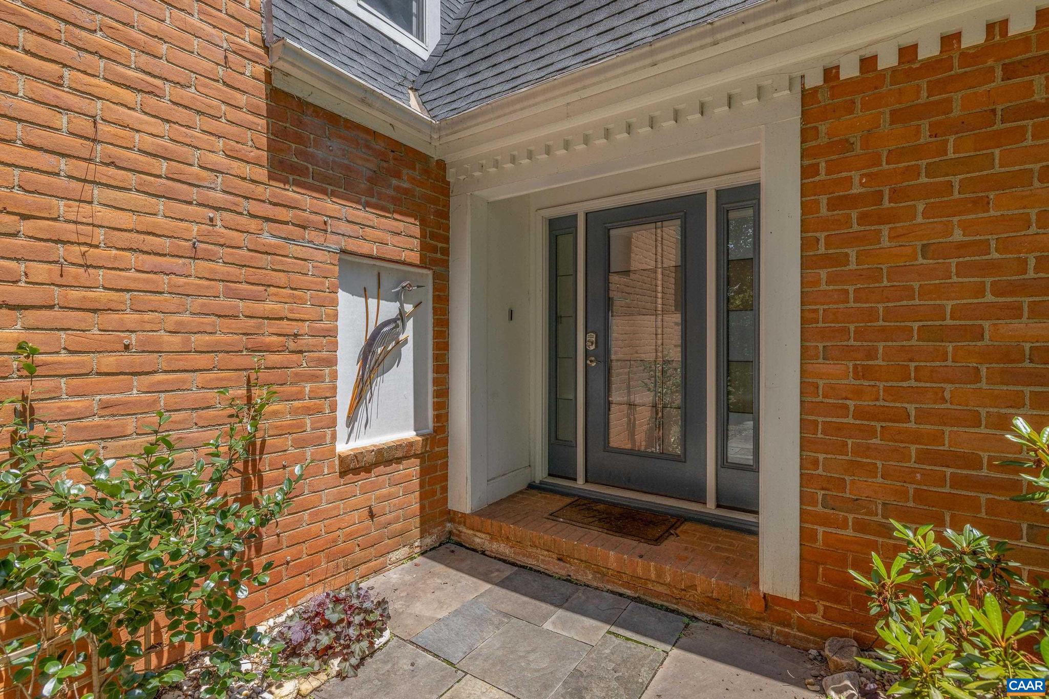 MARSHALL MANOR - Residential