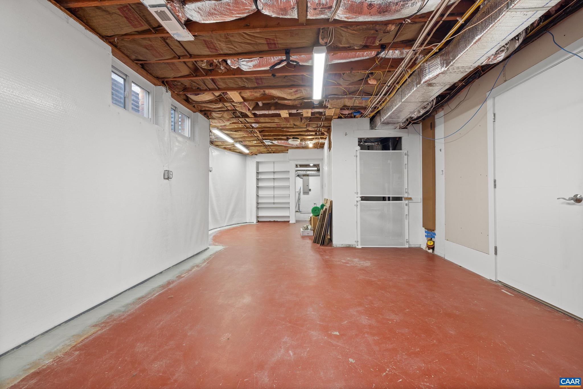 MARSHALL MANOR - Residential