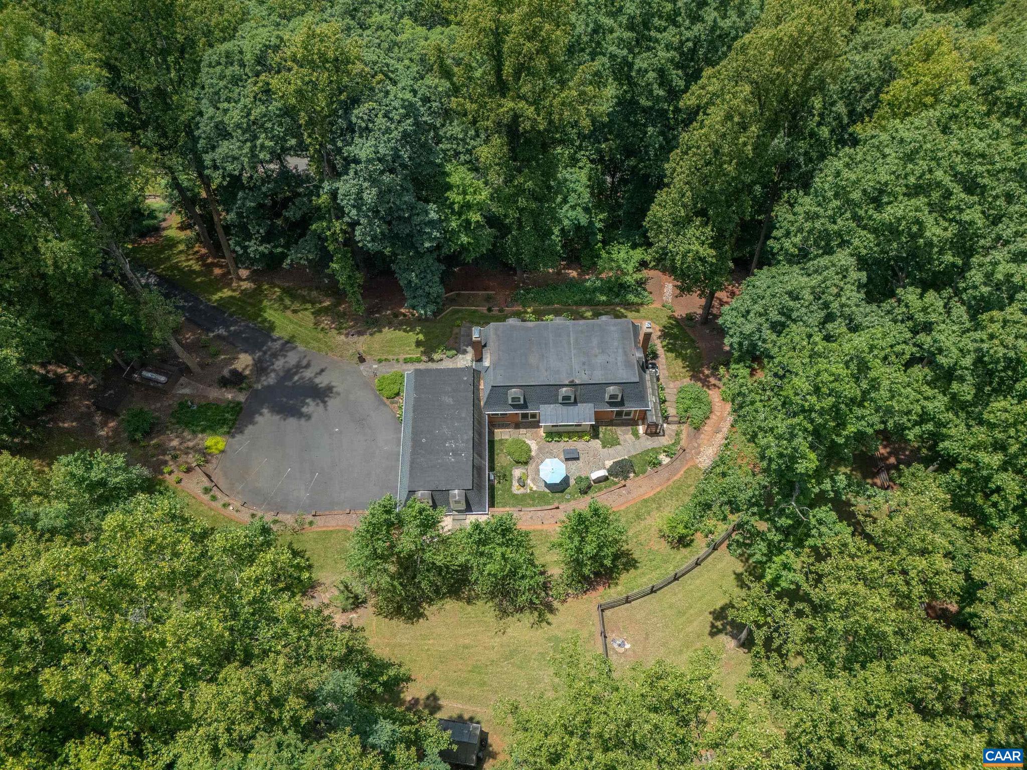 MARSHALL MANOR - Residential