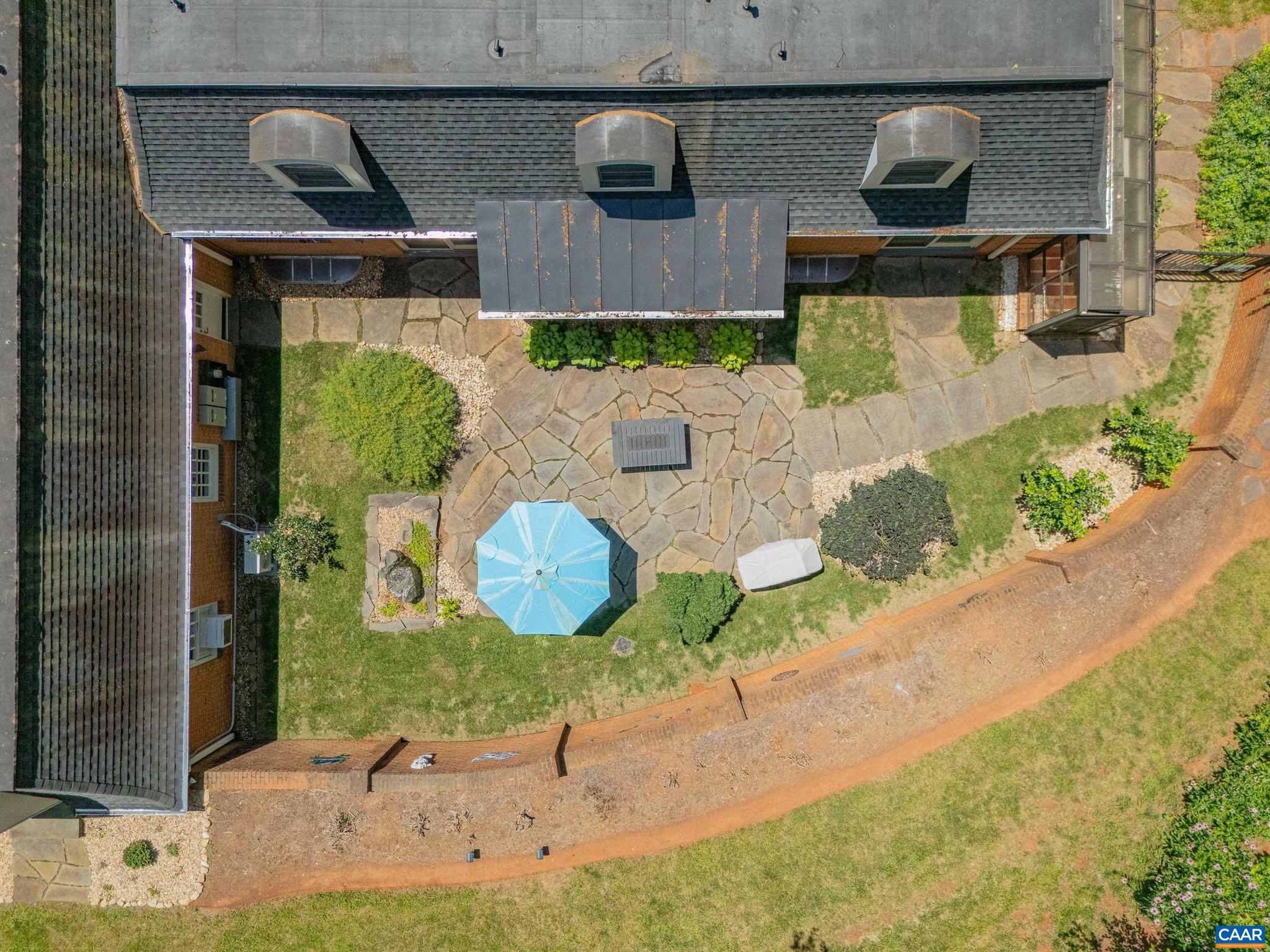 MARSHALL MANOR - Residential